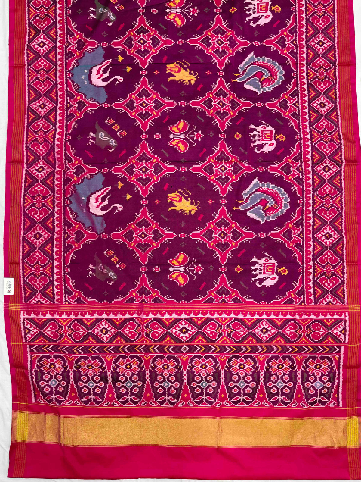 Purple pink Chhabdi figure Patola