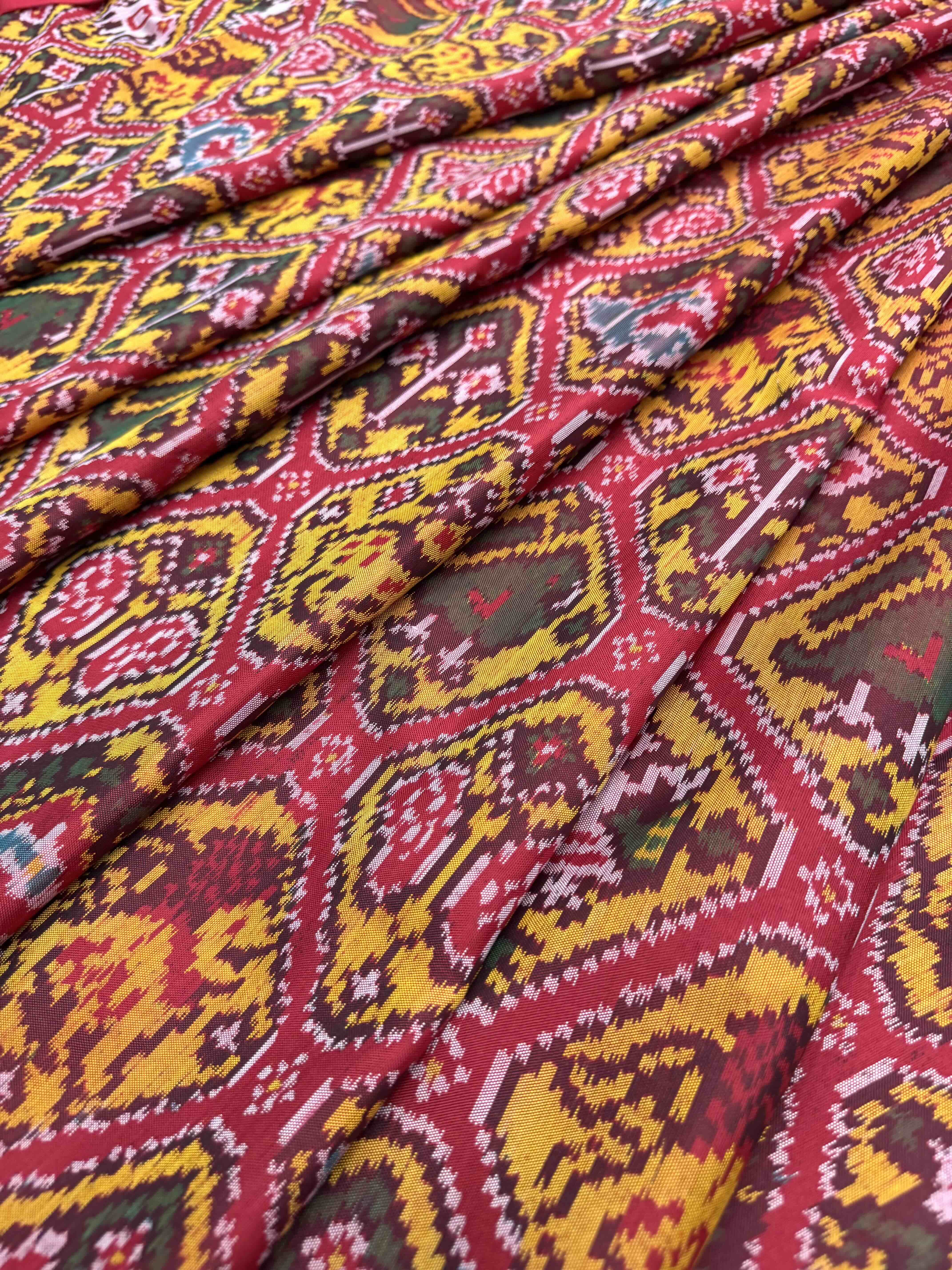 Red & Musterd Narikunj adtala Patola