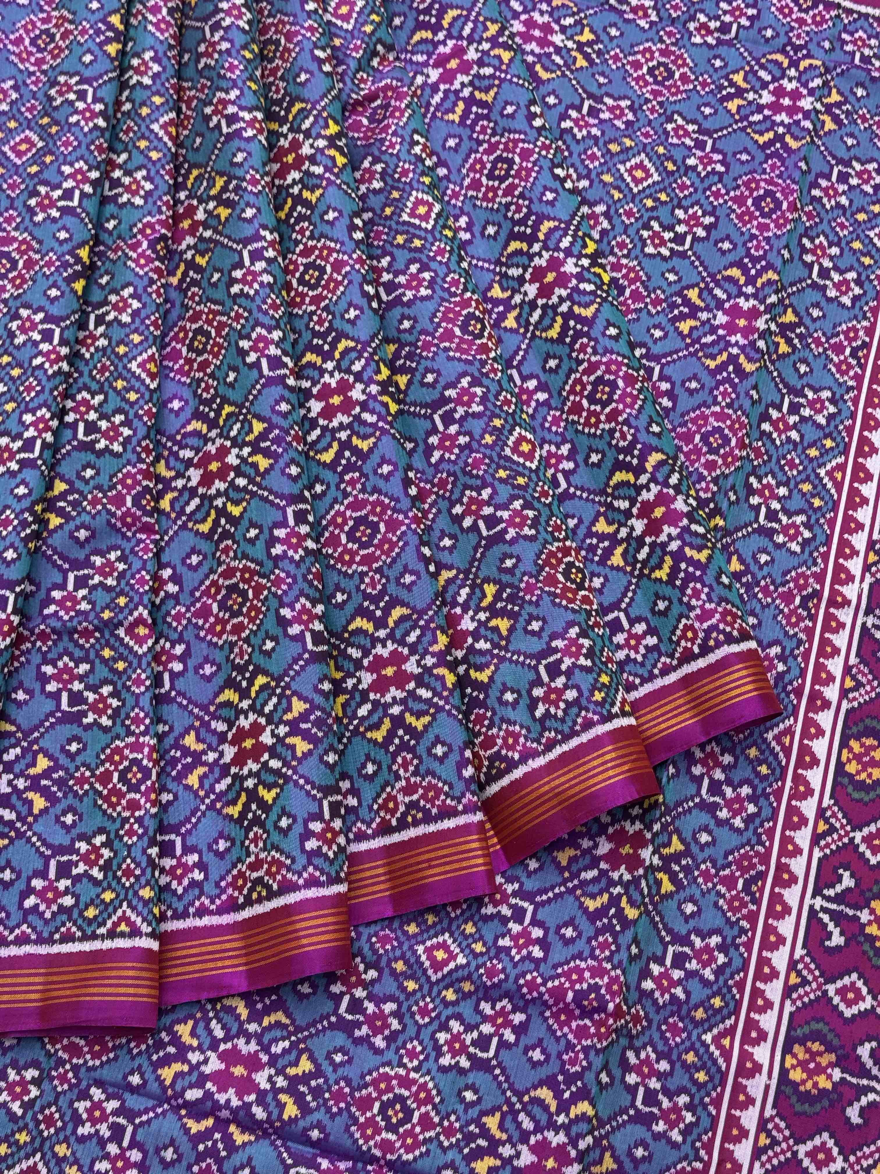 Teal with magenta pink navratan single ikat Patola