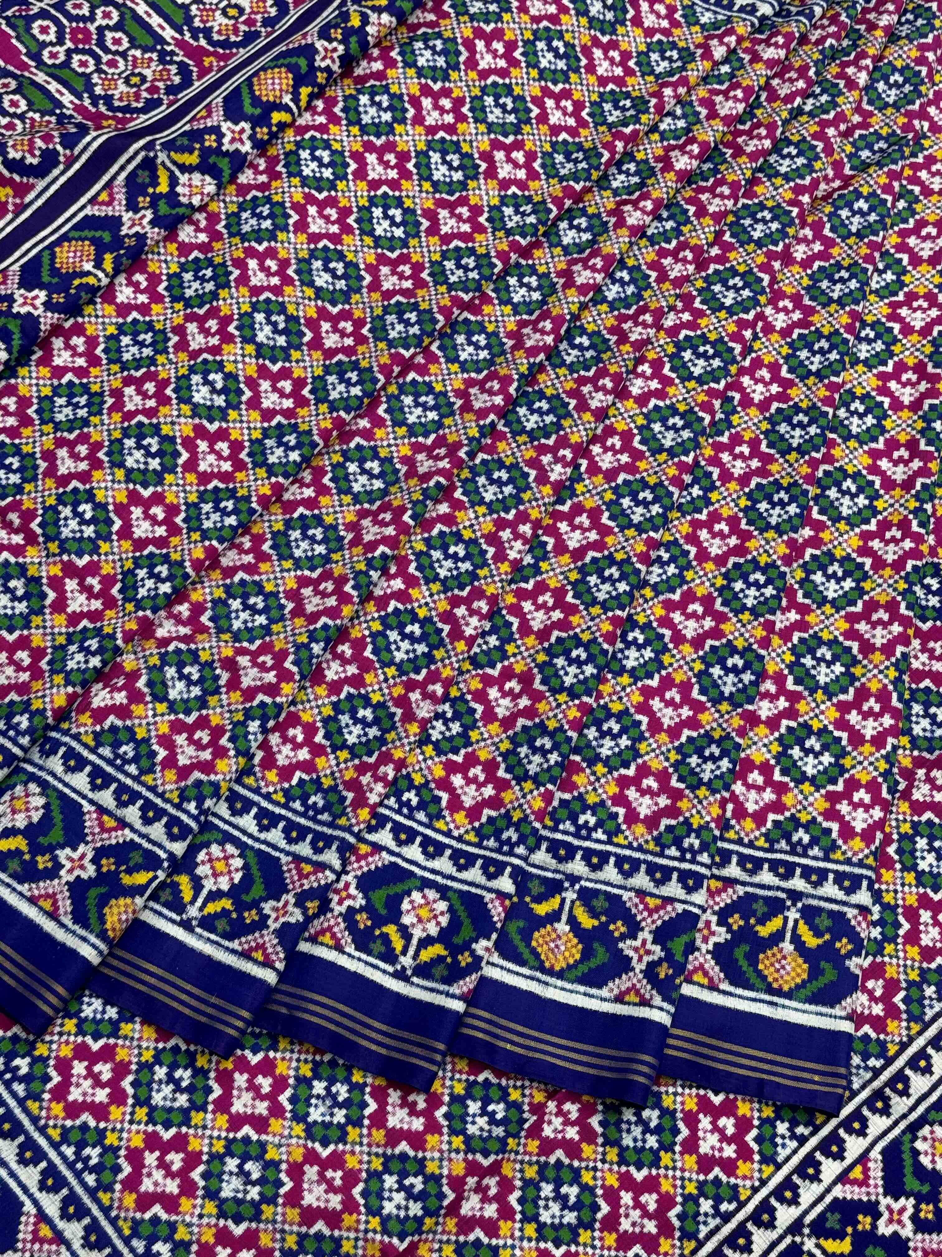 Purple with pink buttonful design patan patola