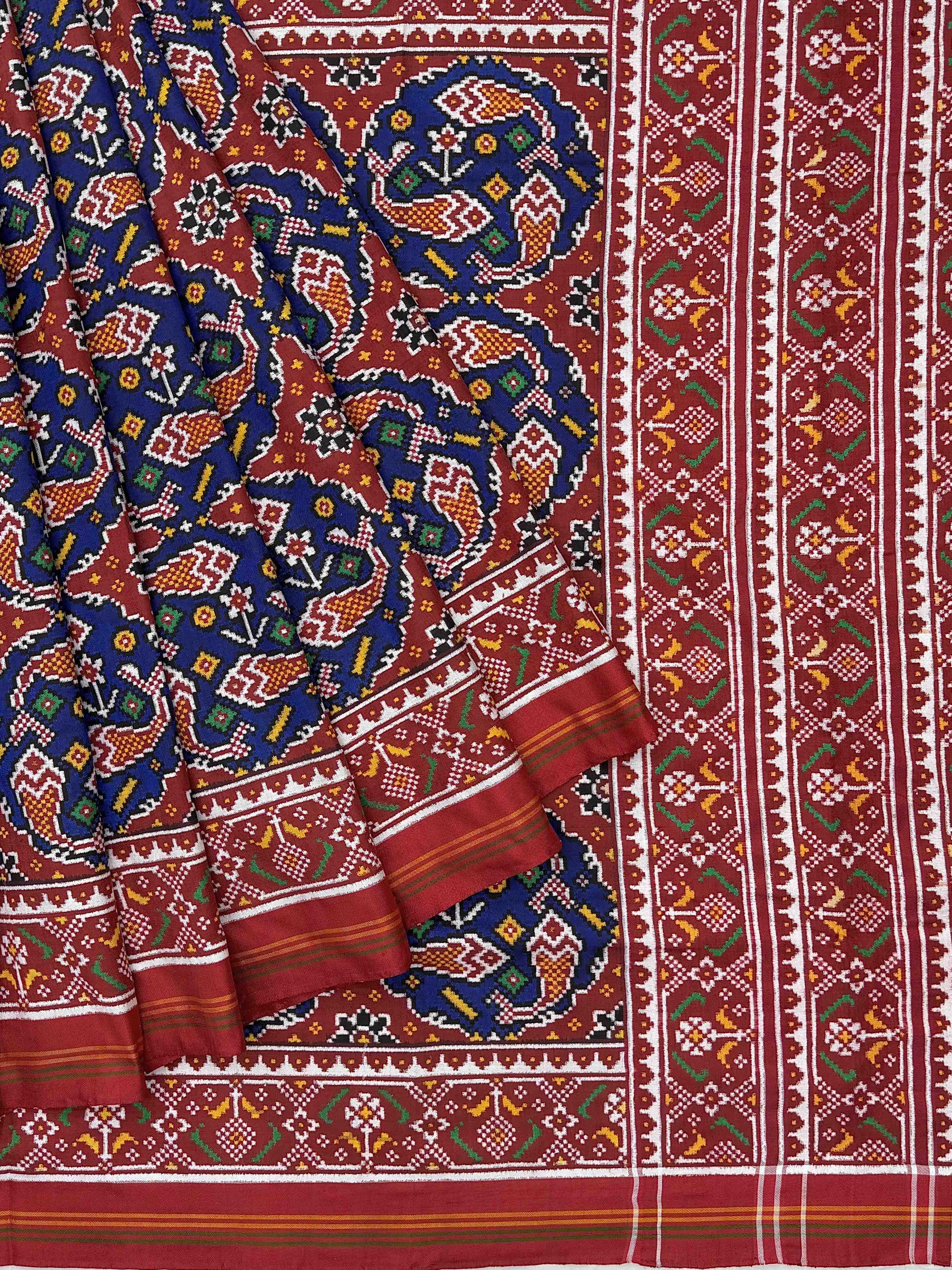 Red Blue Chhabdi fish patan Patola