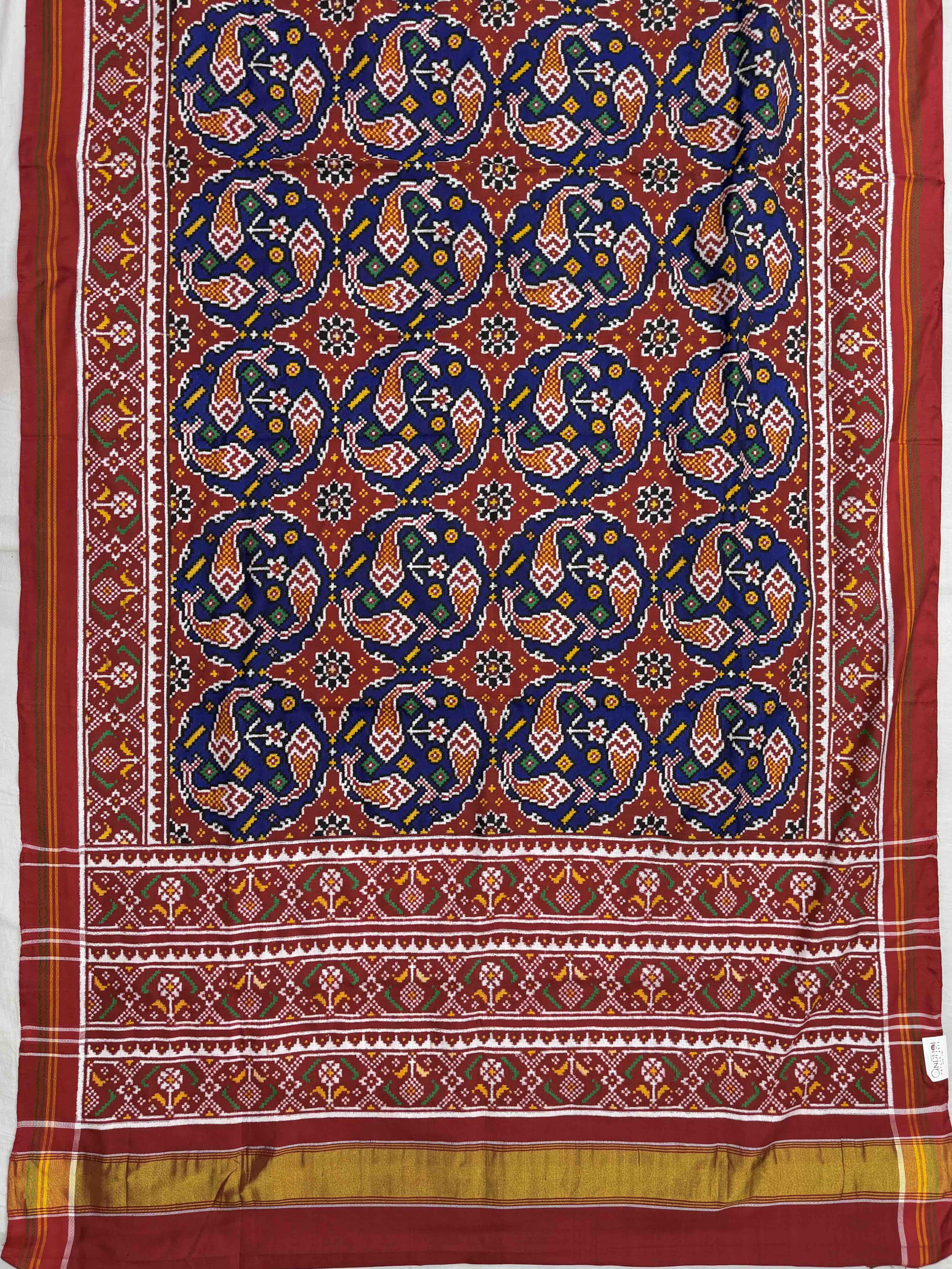 Red Blue Chhabdi fish patan Patola