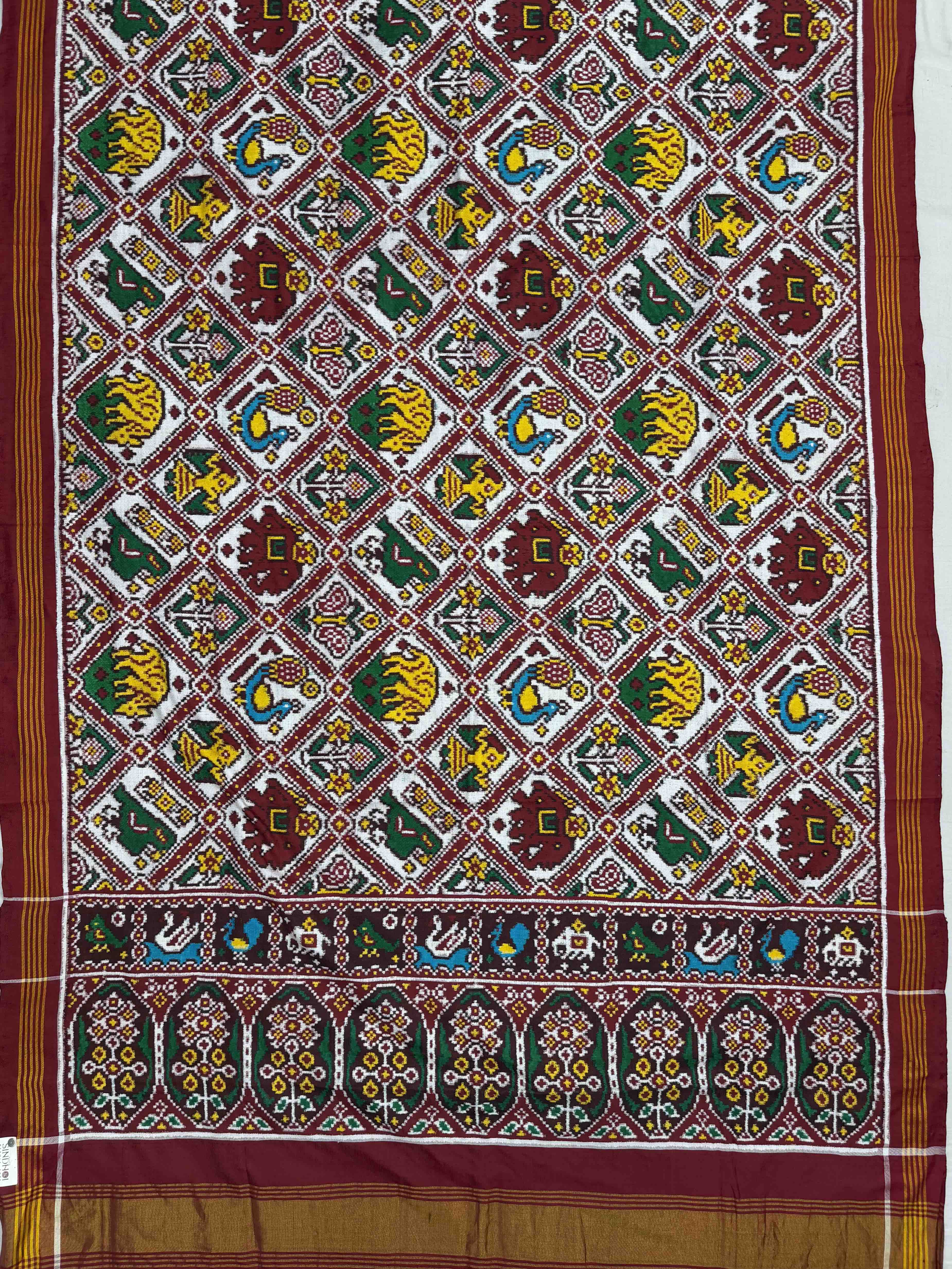 Red & white 8 figure Patan Patola Saree