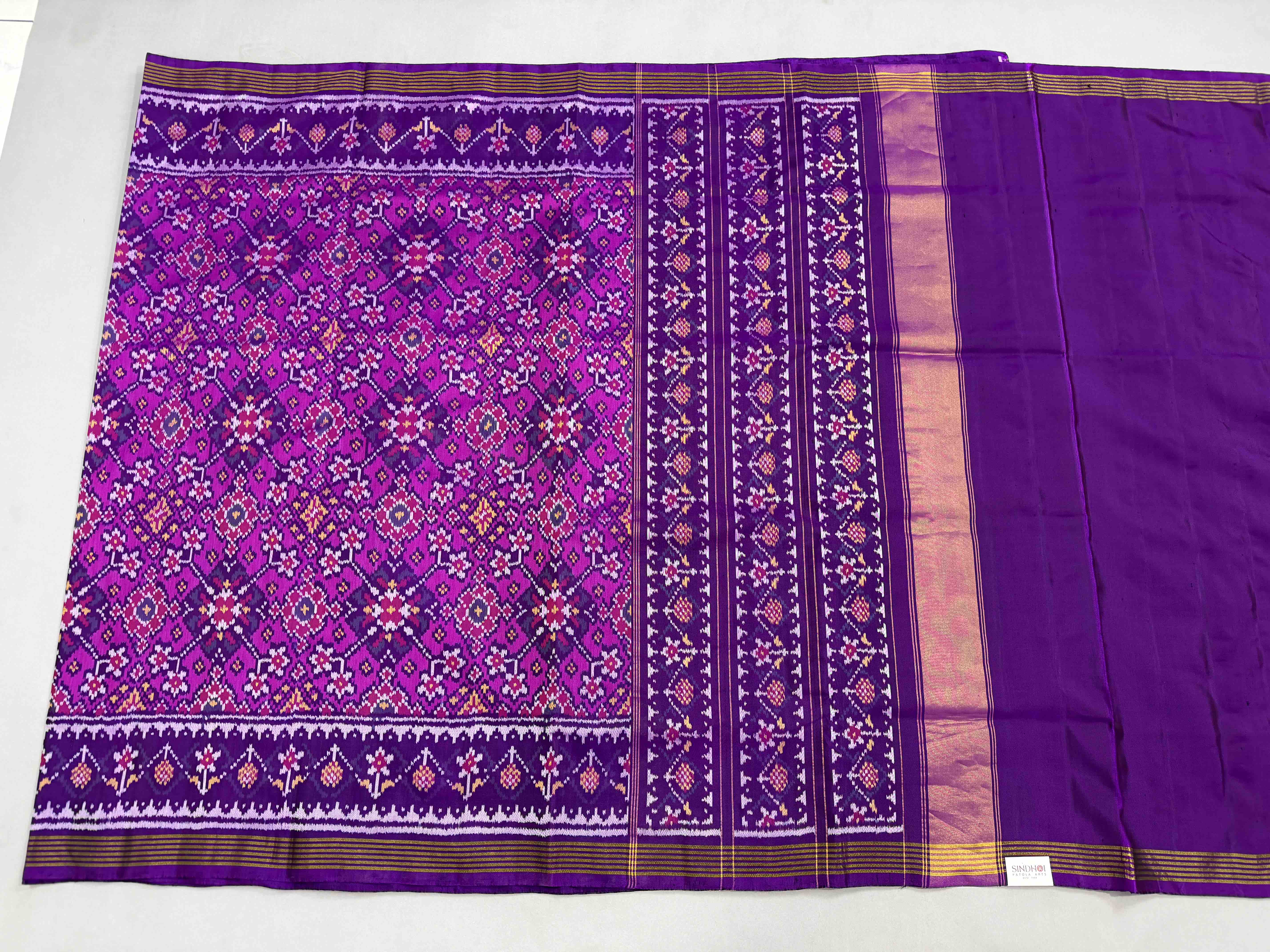 Magenta & Purple Navaratan Patola saree