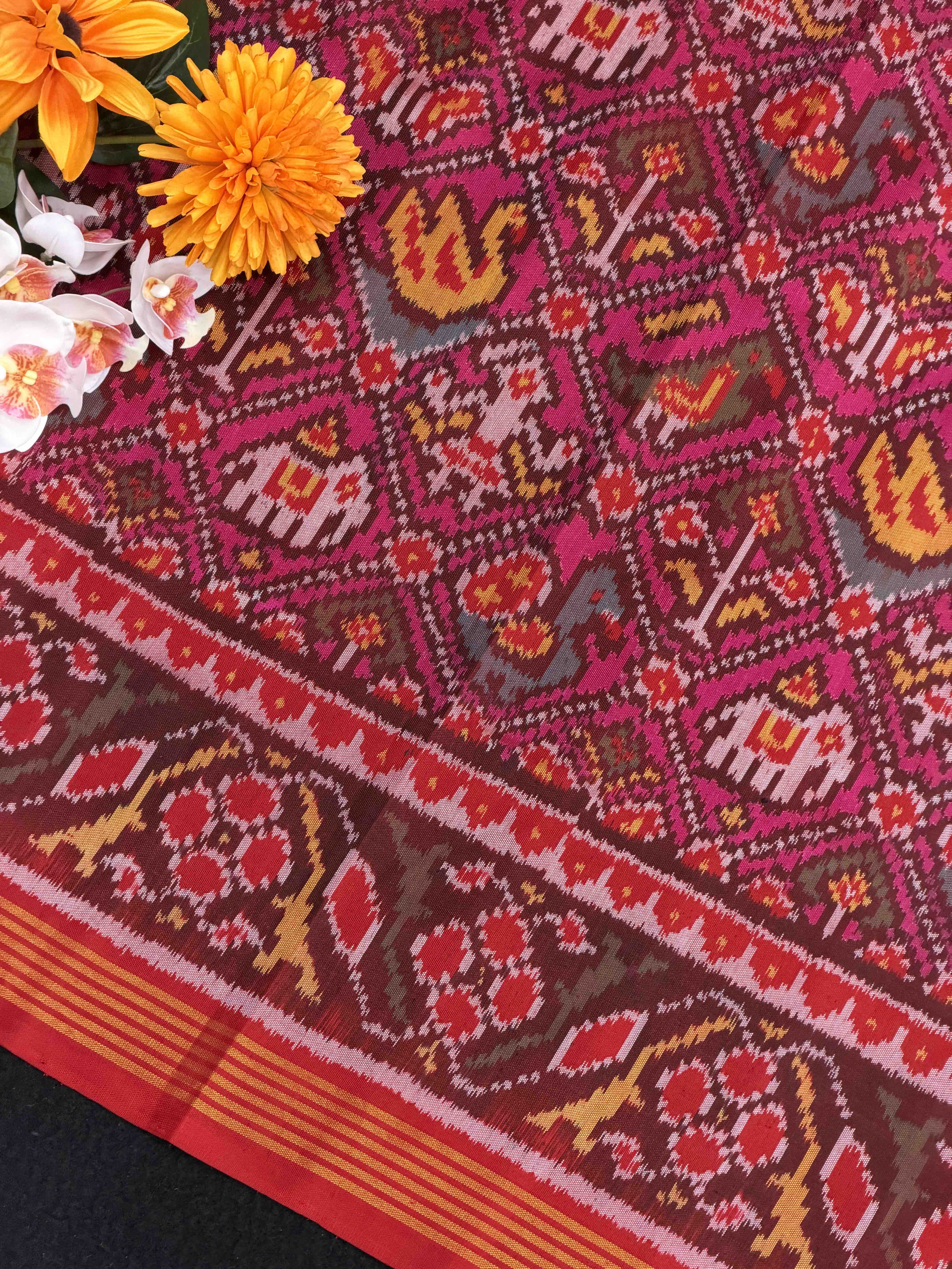 Red & Pink narikunj Patola Saree