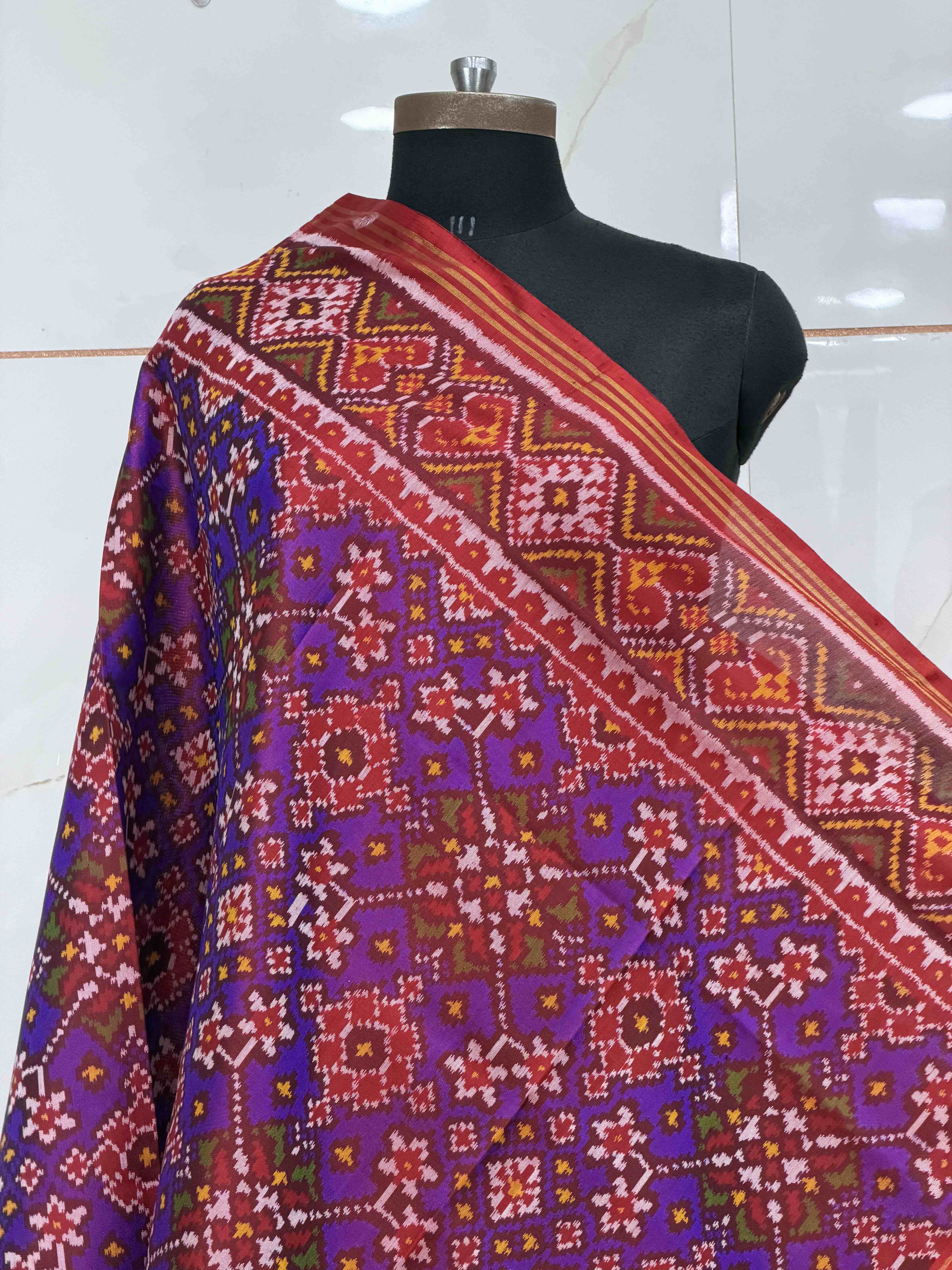 Red & Purple Navaratan Single ikat Dupatta