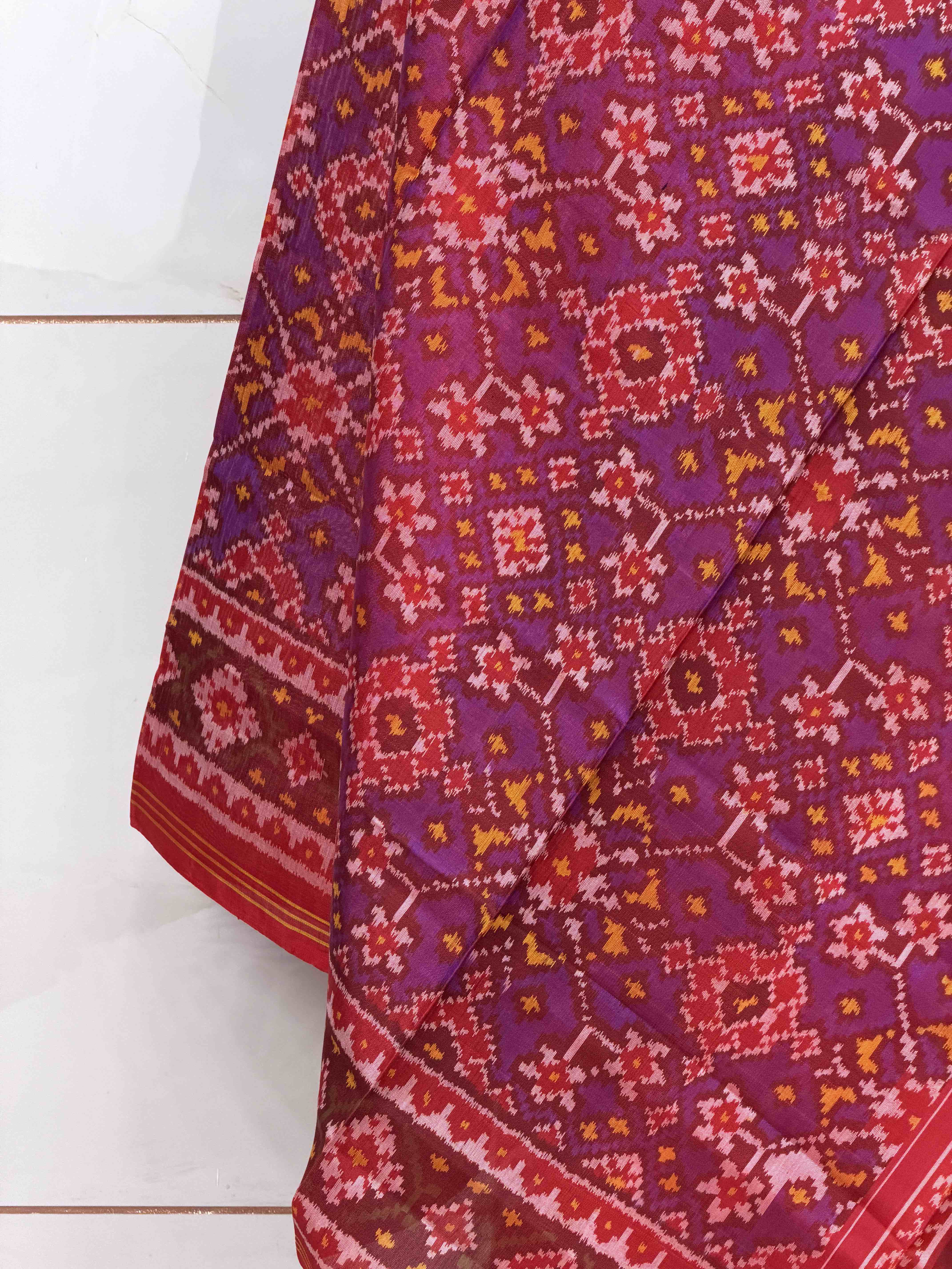Red & shaded purple red navaratan single ikat dupatta