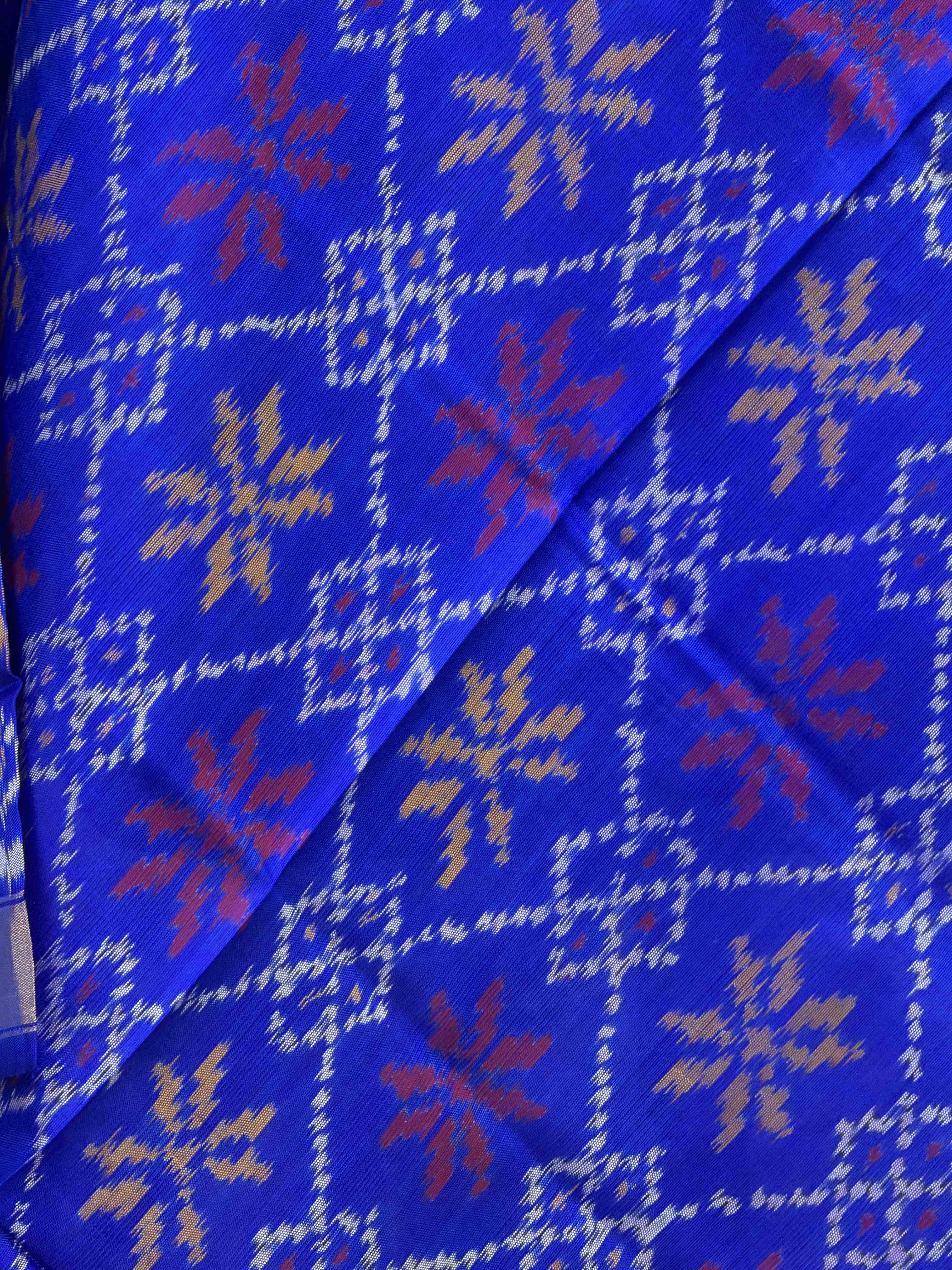 Small dupatta in blue colour single ikat weave