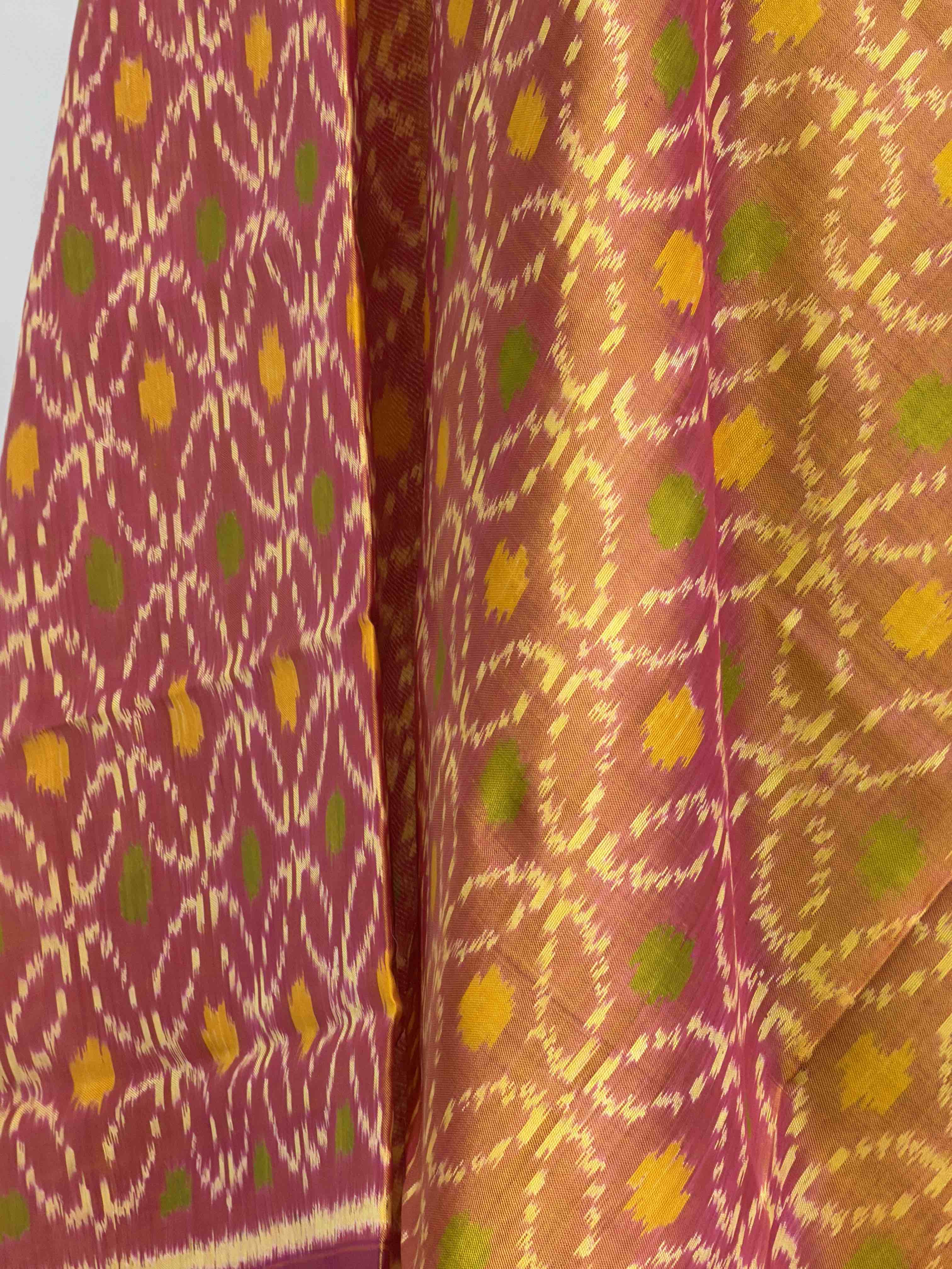 Small dupatta in peach pink single ikat weave