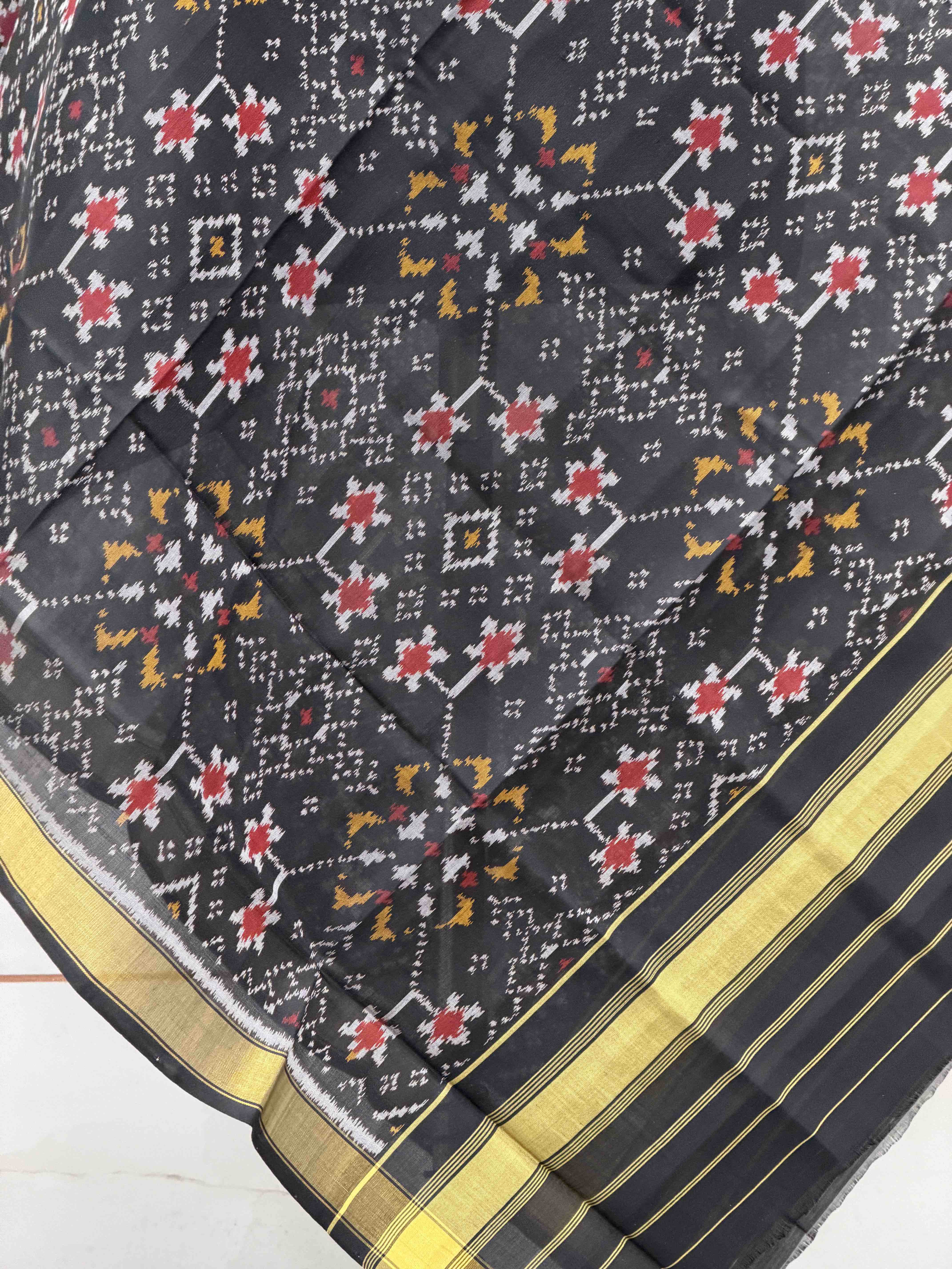 Small dupatta in black navaratan design single ikat weave