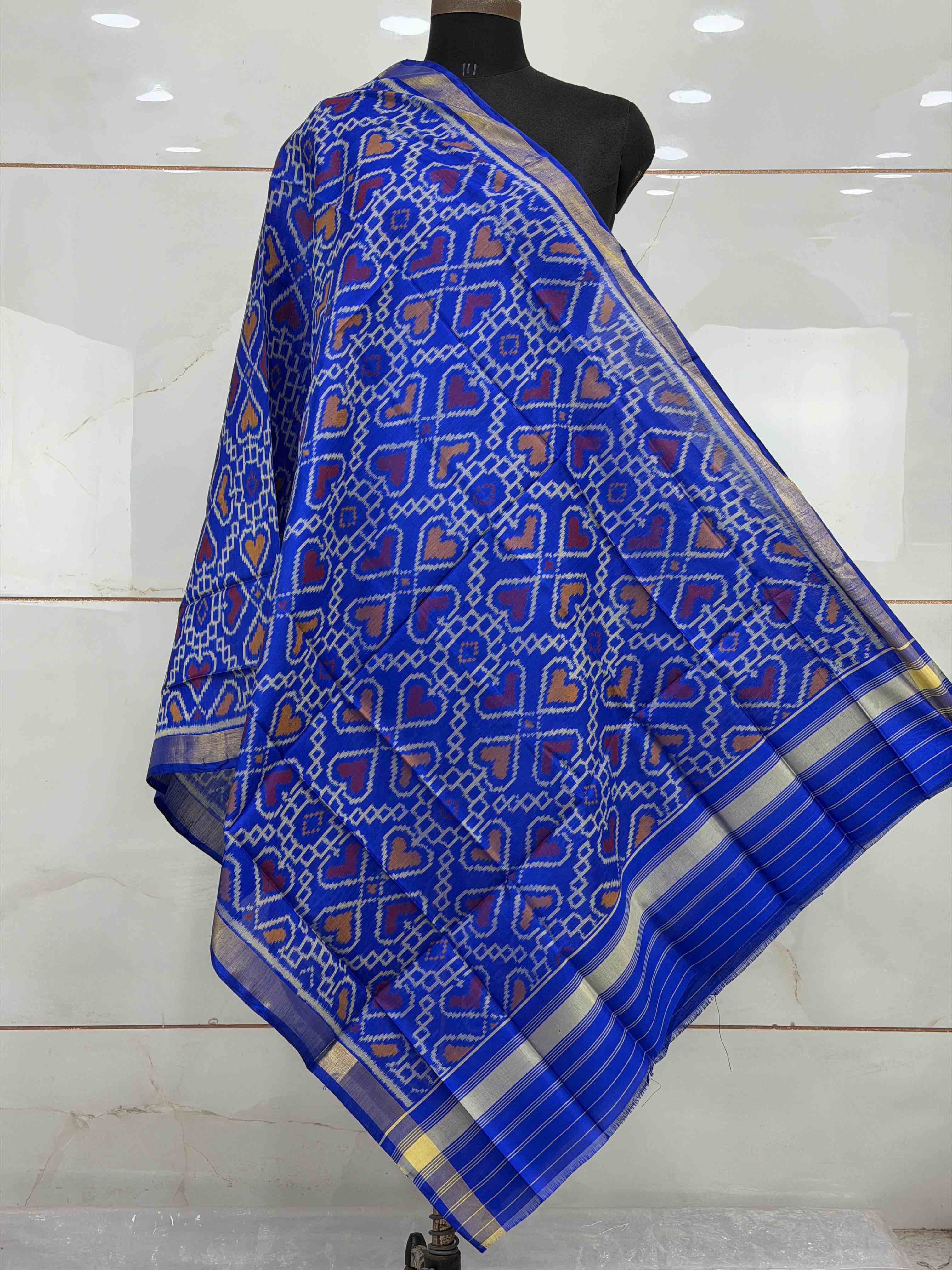 Small dupatta in blue shade in manekchawk pattern woven in single ikat
