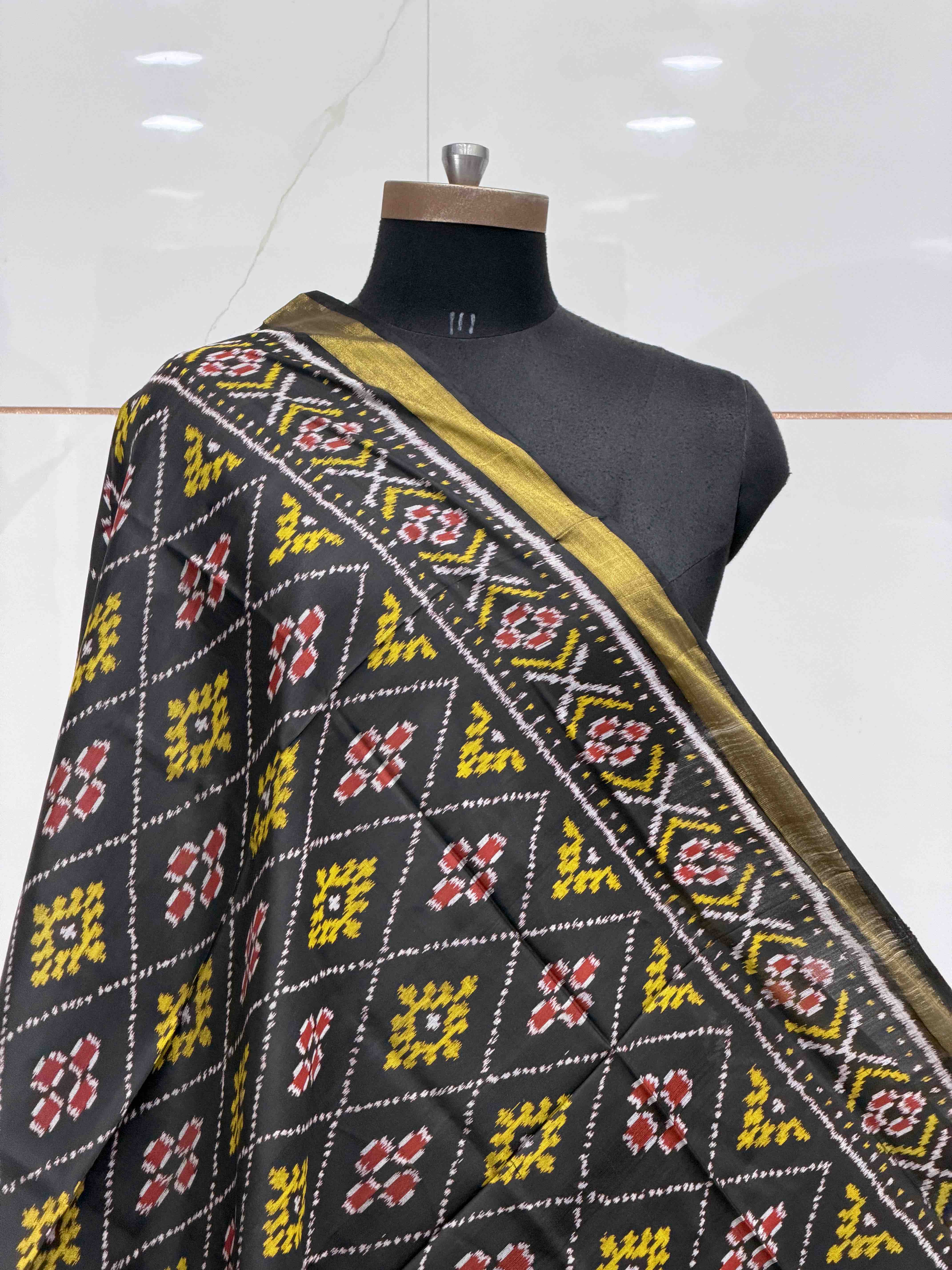 small dupatta in black shade panchanda design in single ikat