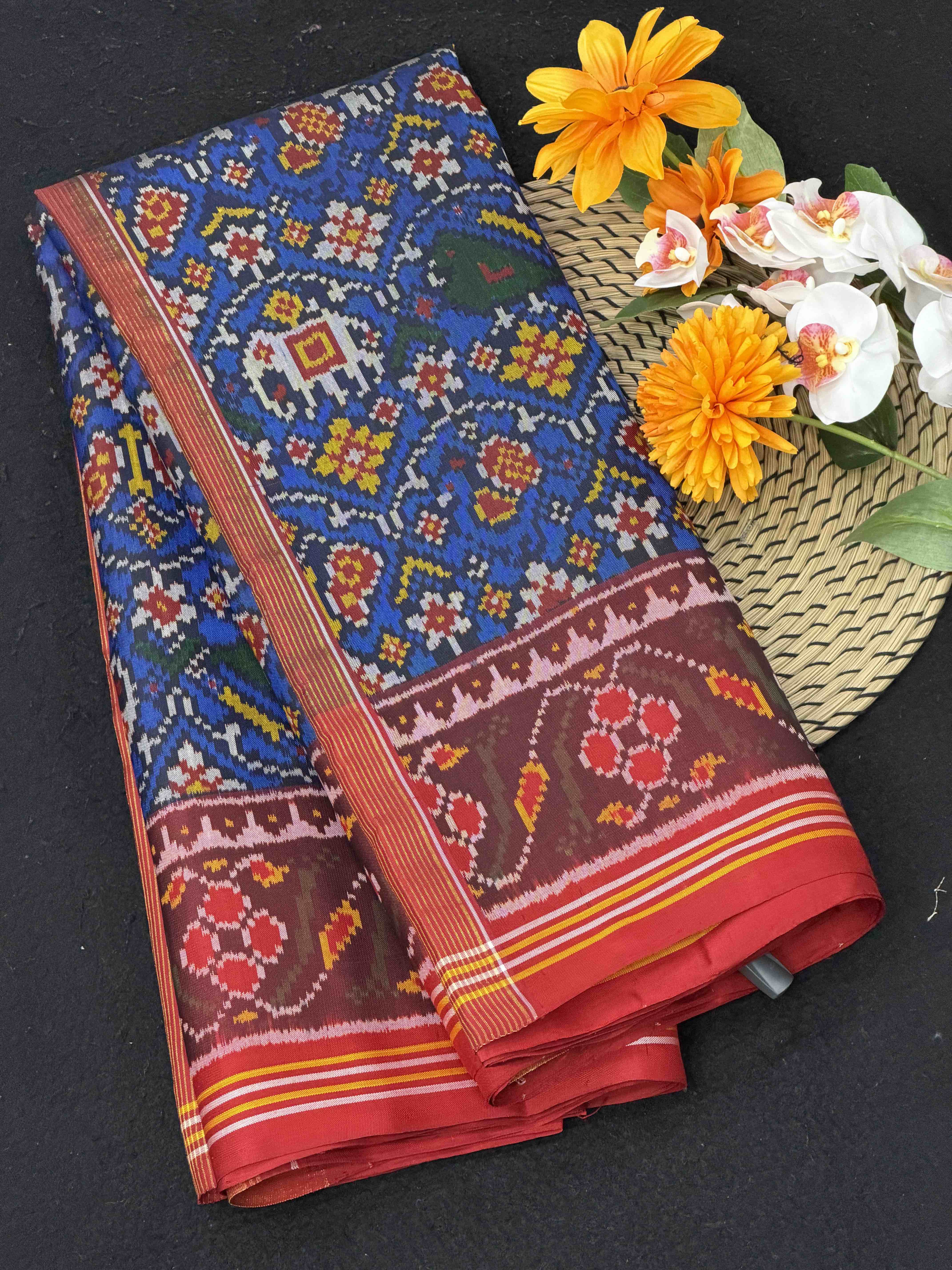 Maroon & Blue floral figure single ikat Patola