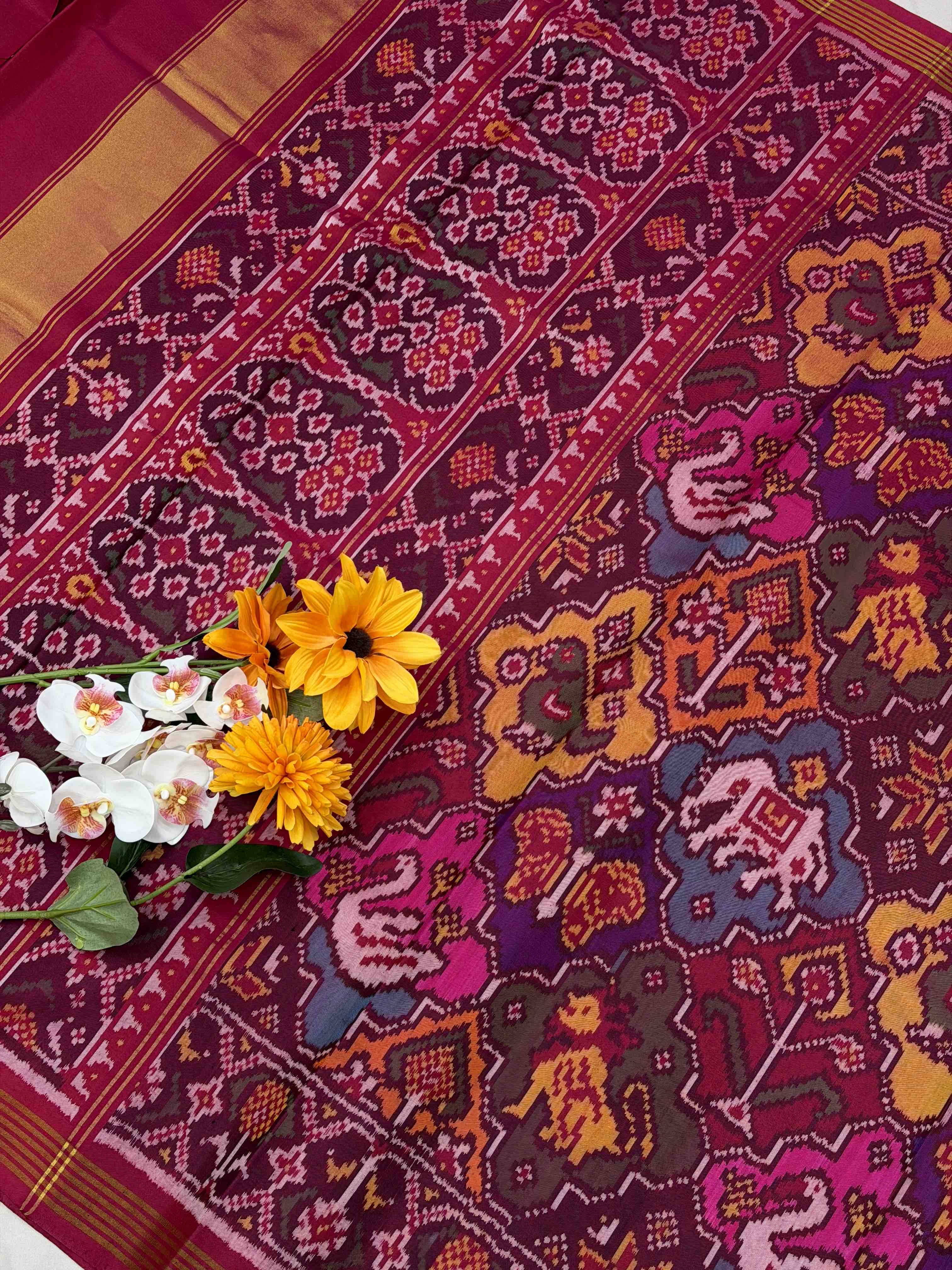 Pink with multi colour shadee Single Ikat Patola