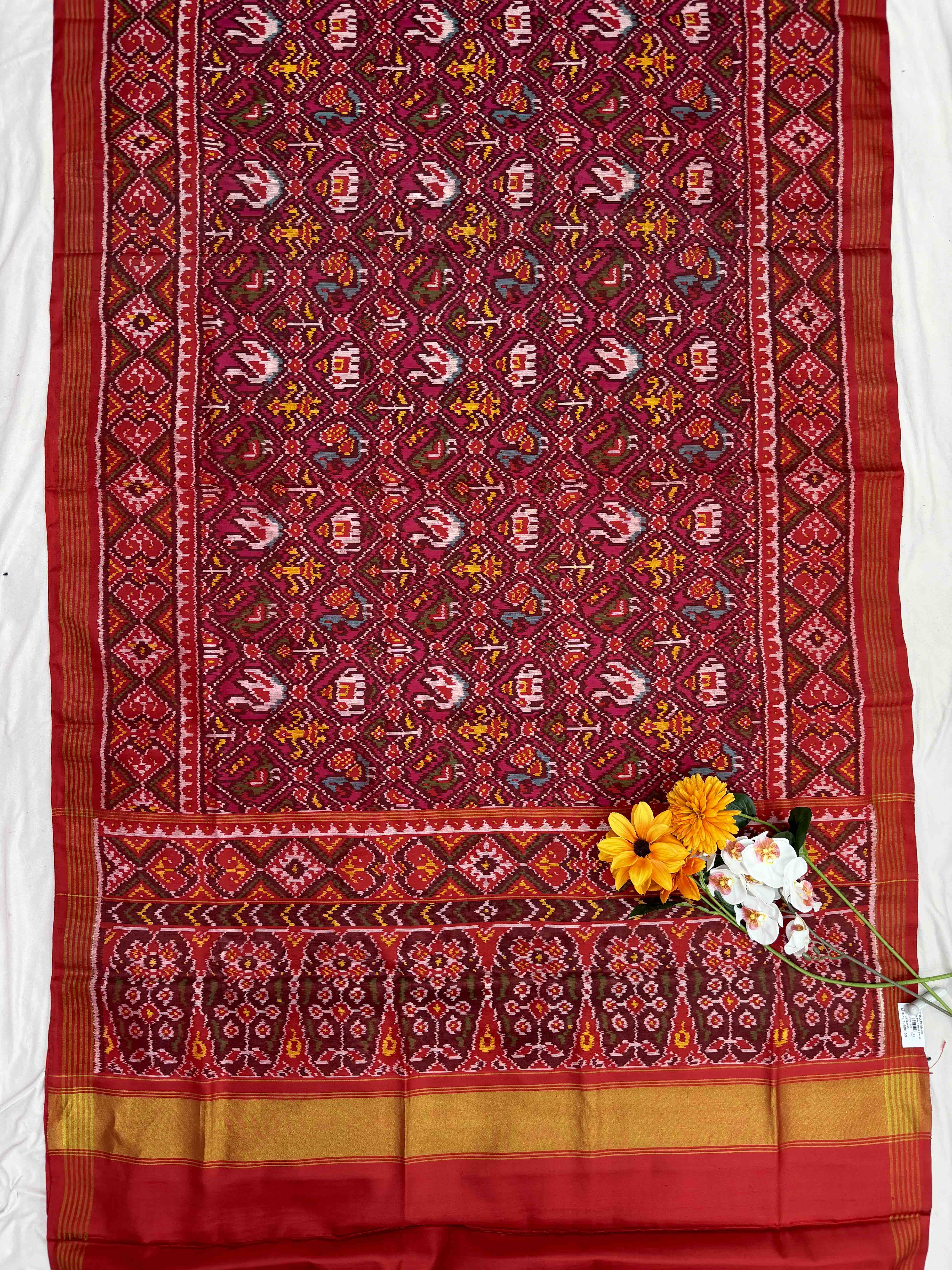 Red & Pink narikunj Patola Saree