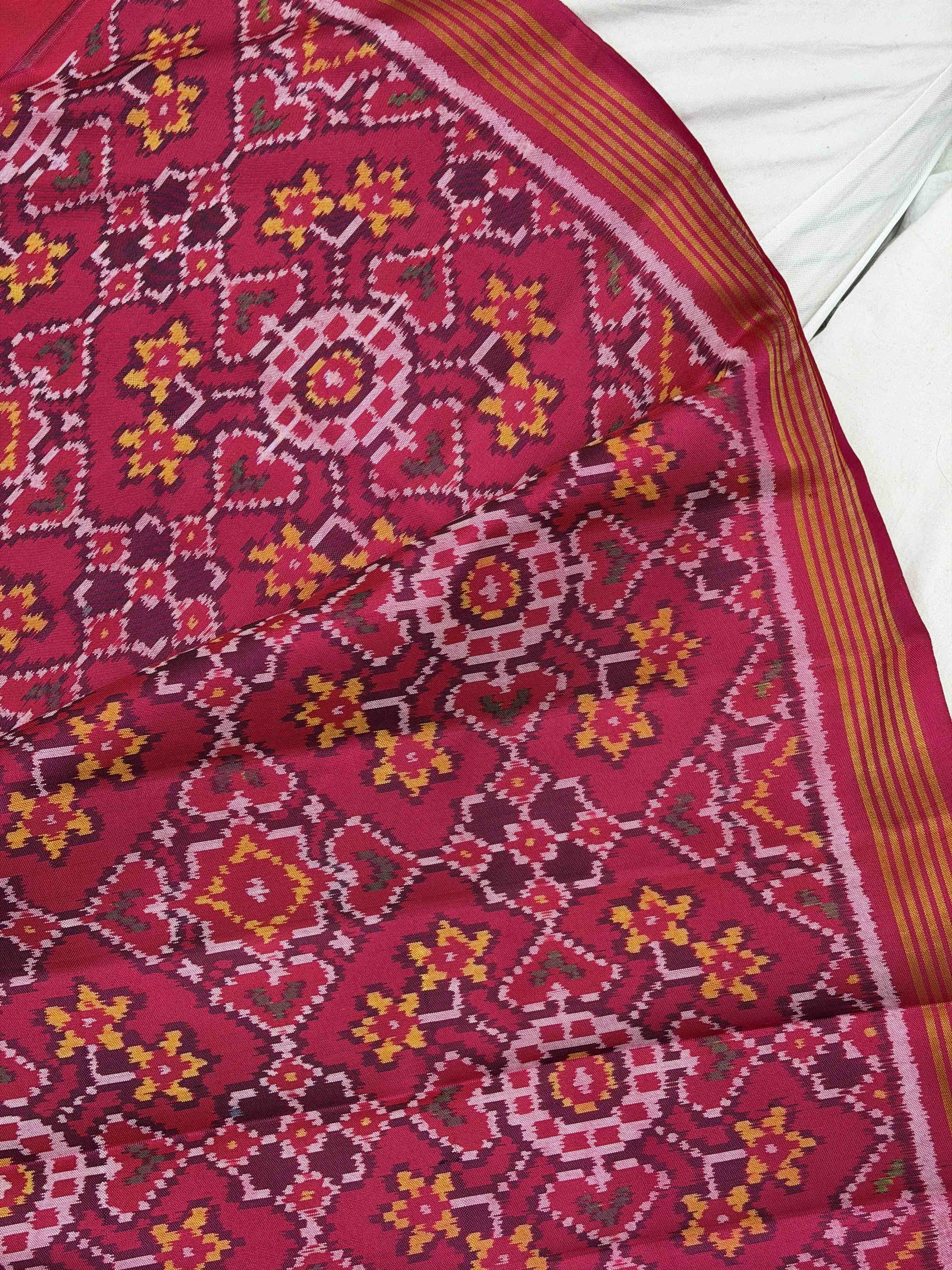 Pink plain Gala border Patola in Manekchawk border pallu & Blouse