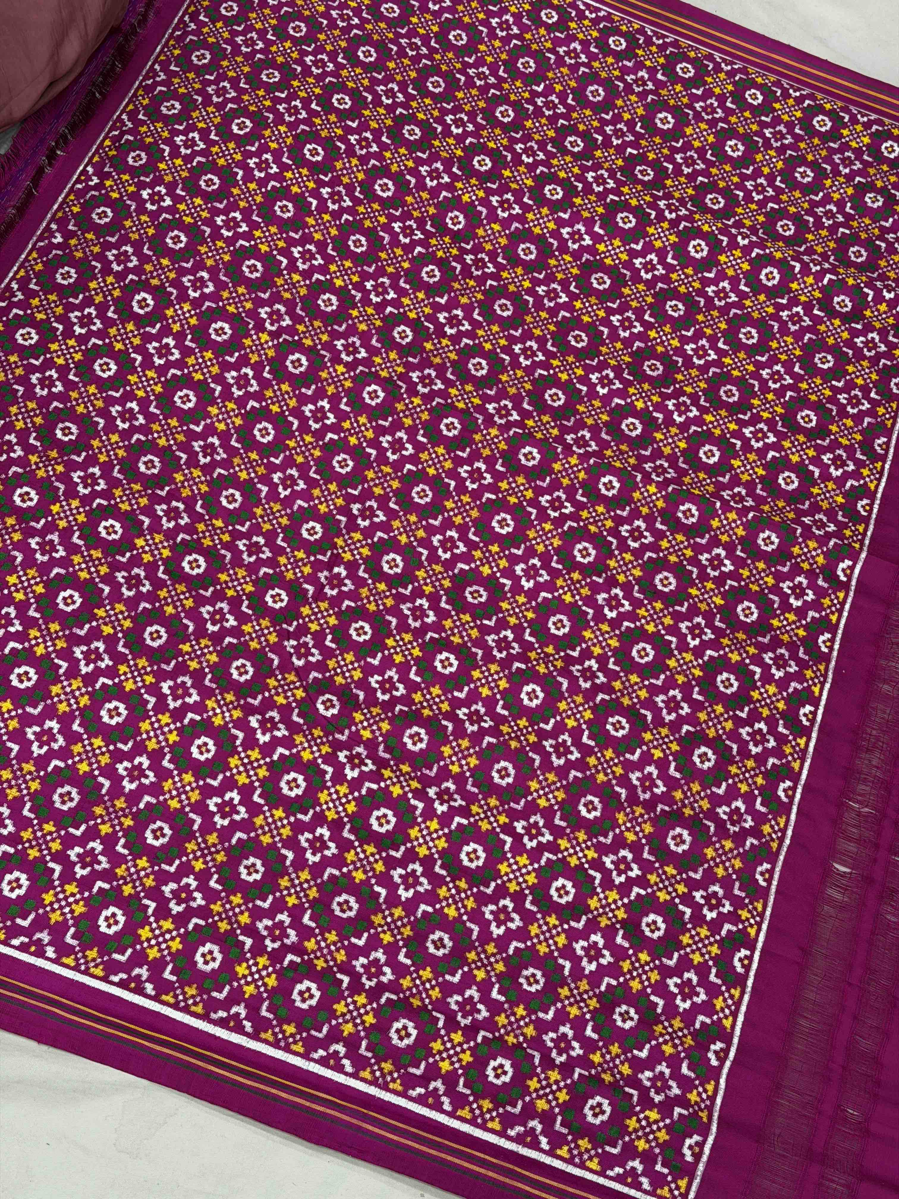 Pink & Parrot Green Patan Patola Bandhani saree