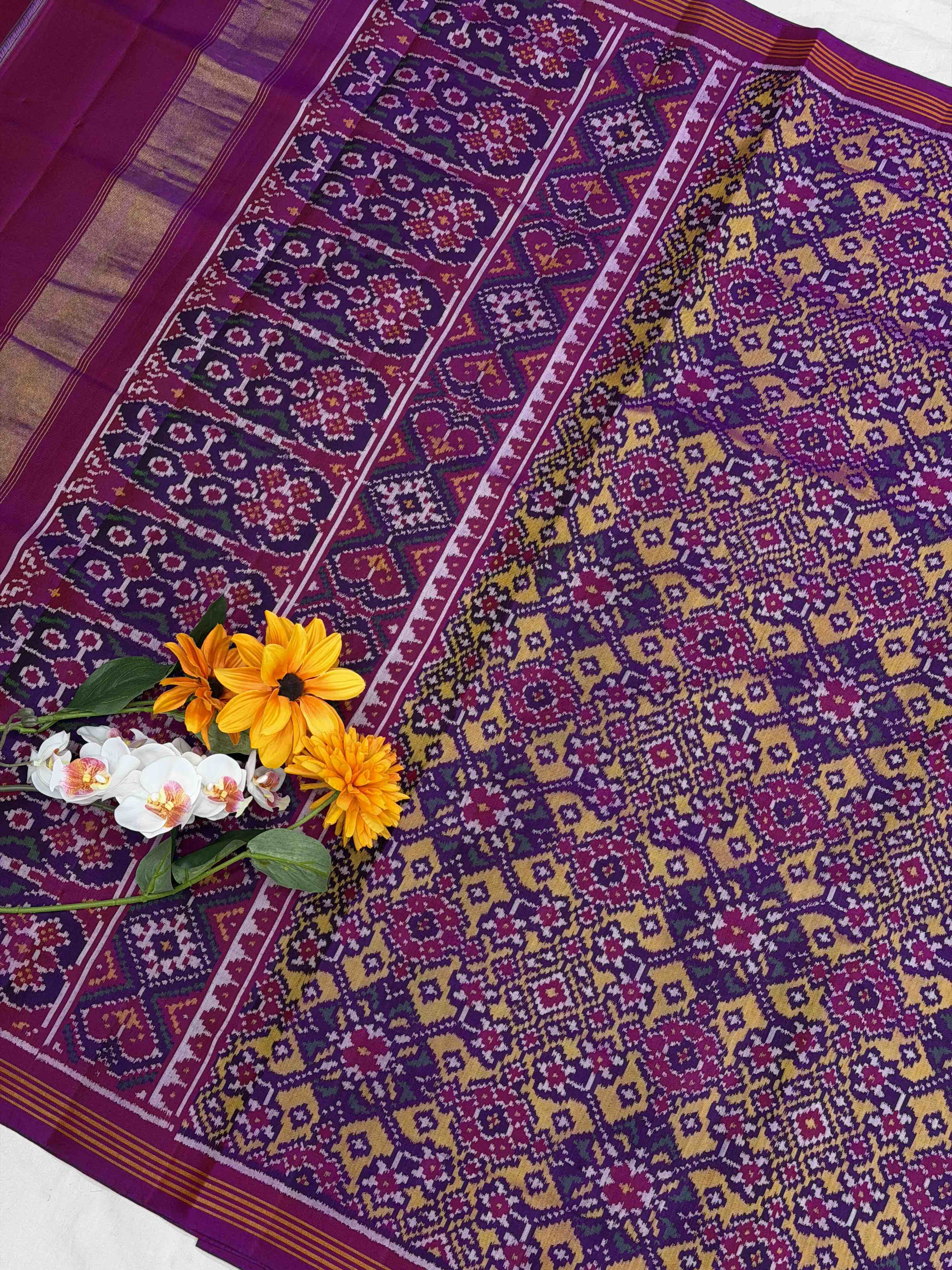 Magenta pink with mustard shaded Navaratan Single ikat Patla Sarees