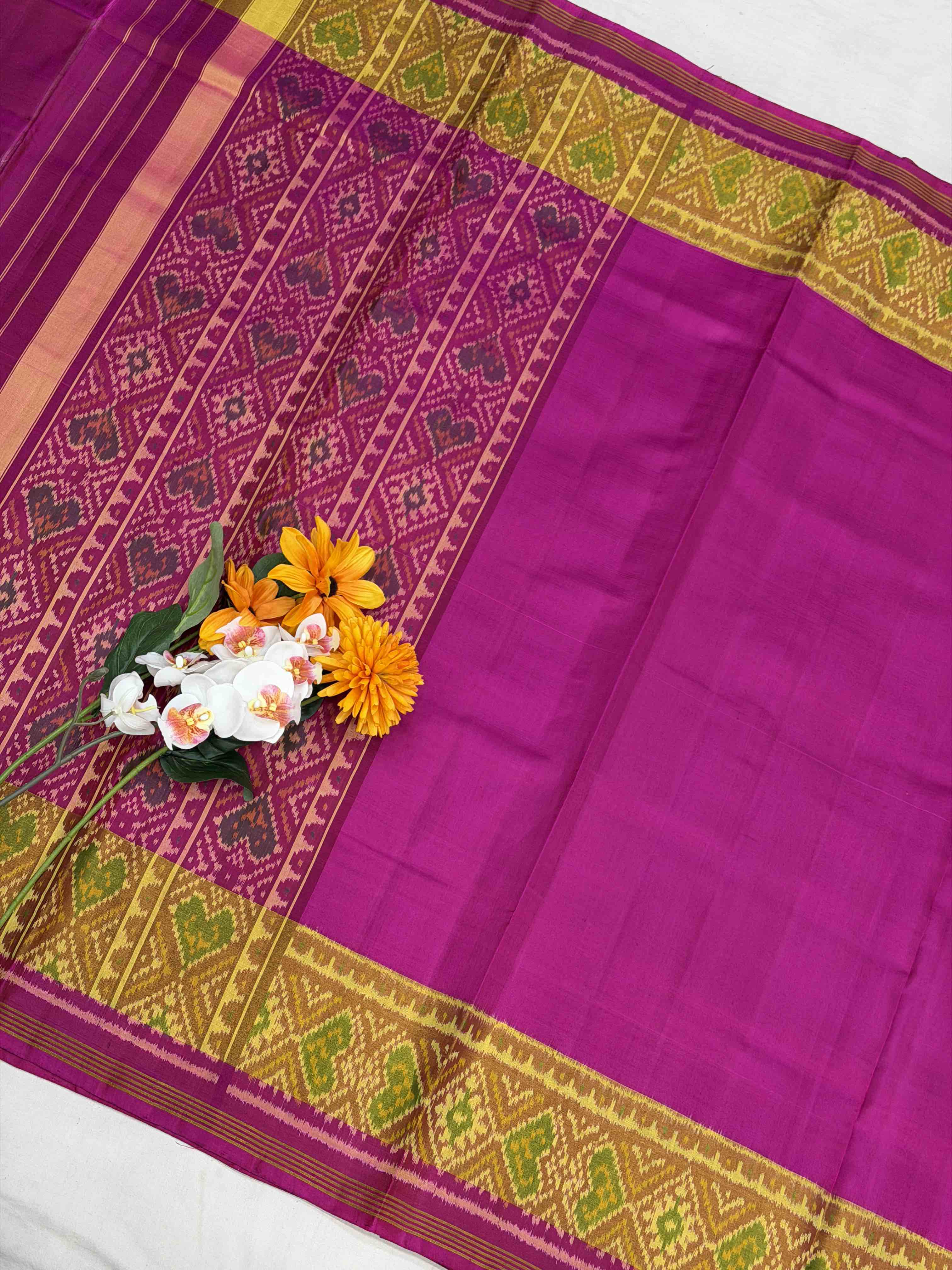 Pink tissue Border Plain Rajkoti Patola Saree
