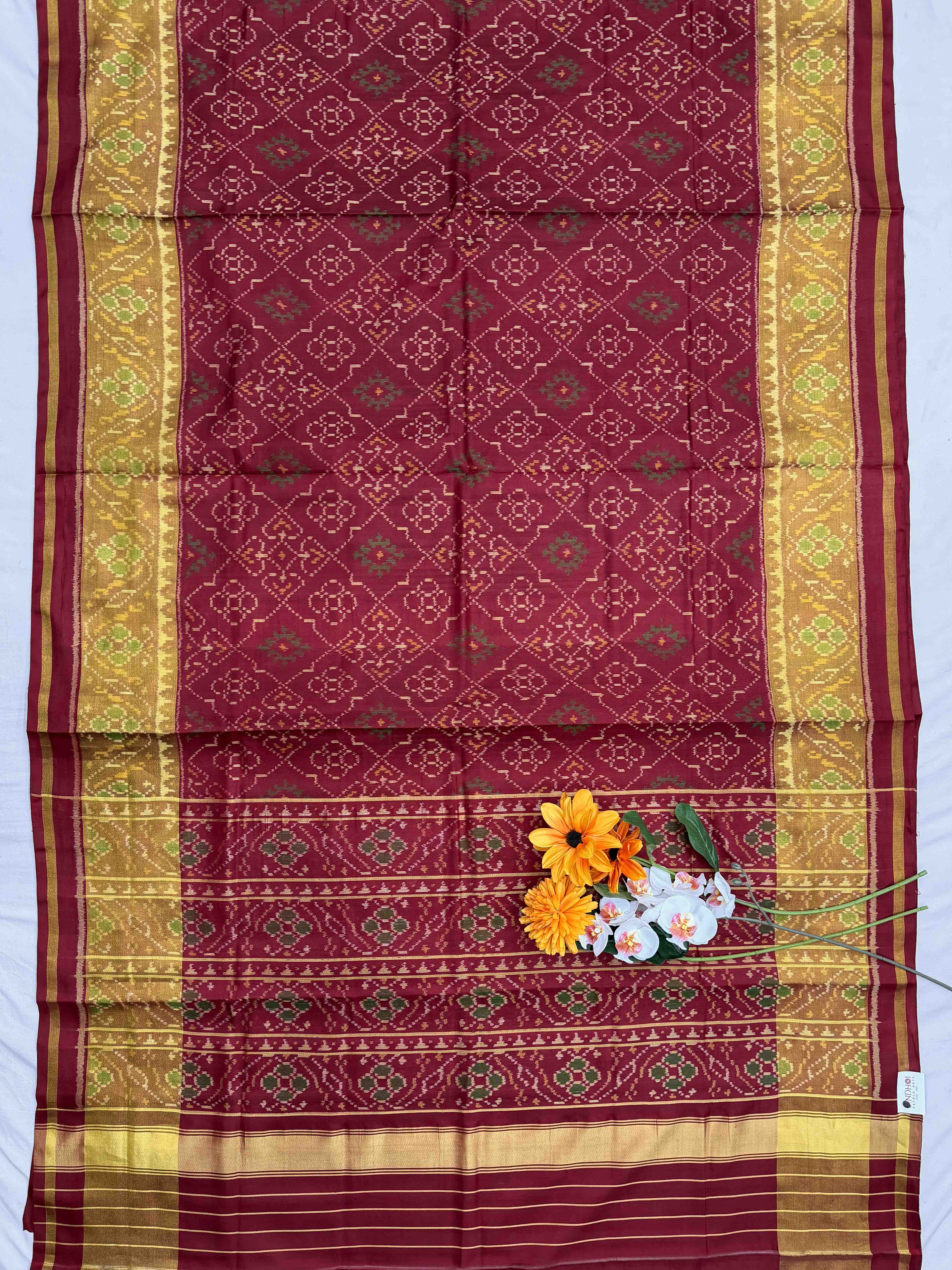 Panchanda design Rajkoti Patola saree tissue border