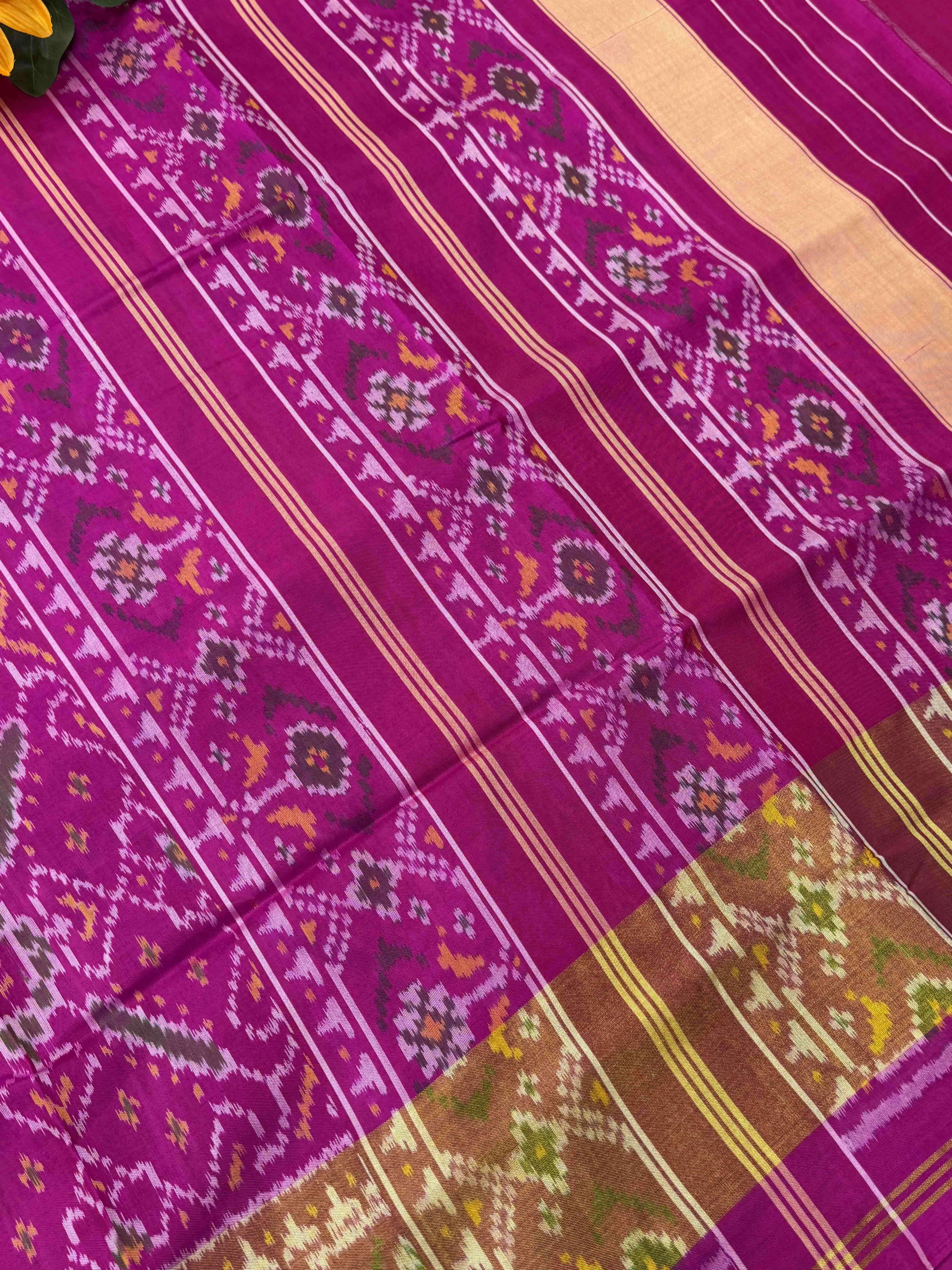 Pink Manekchawk tissue border Rajkot Patola Saree