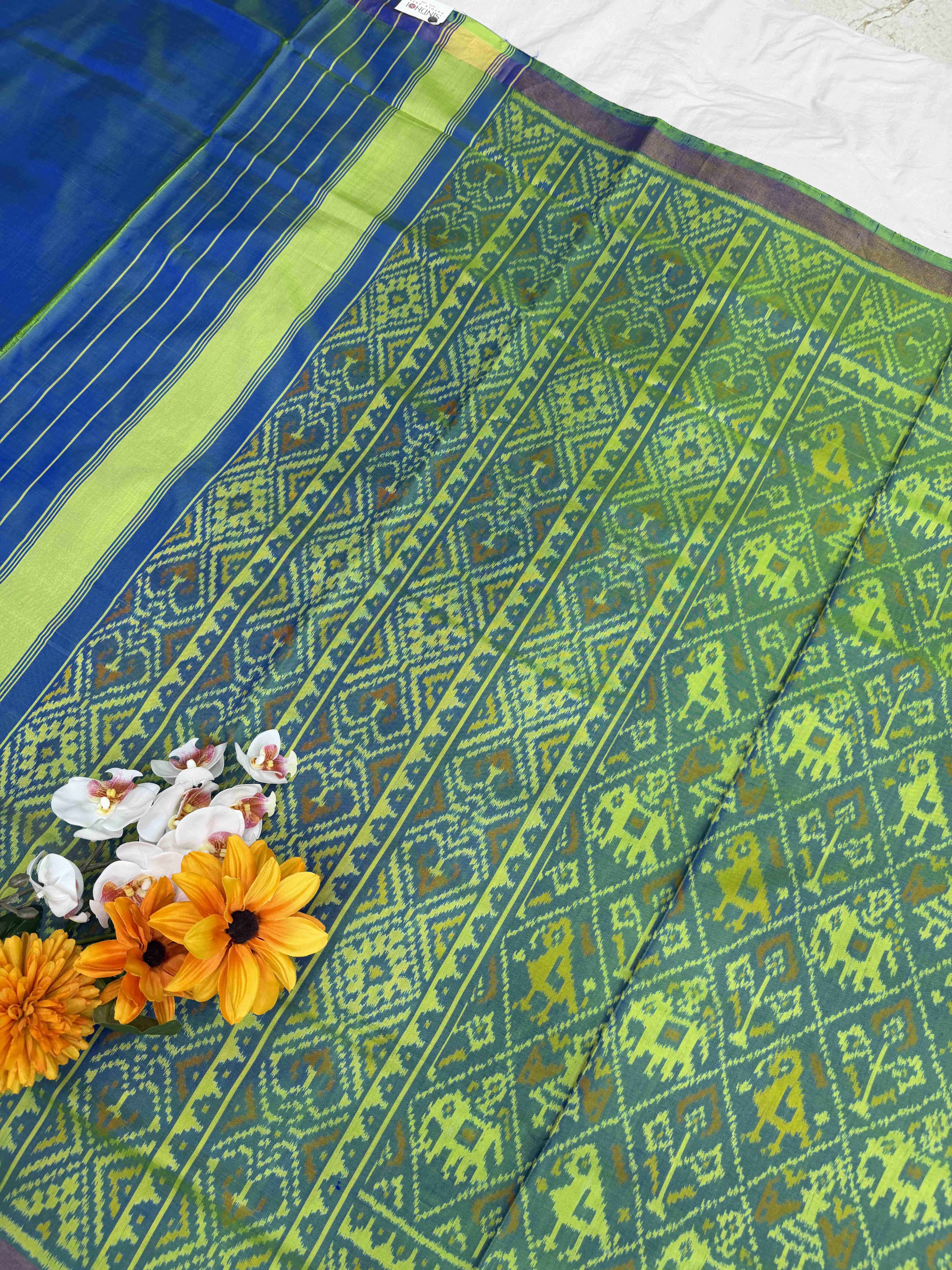 Light green & Blue shaded Narikunjar Patola Saree