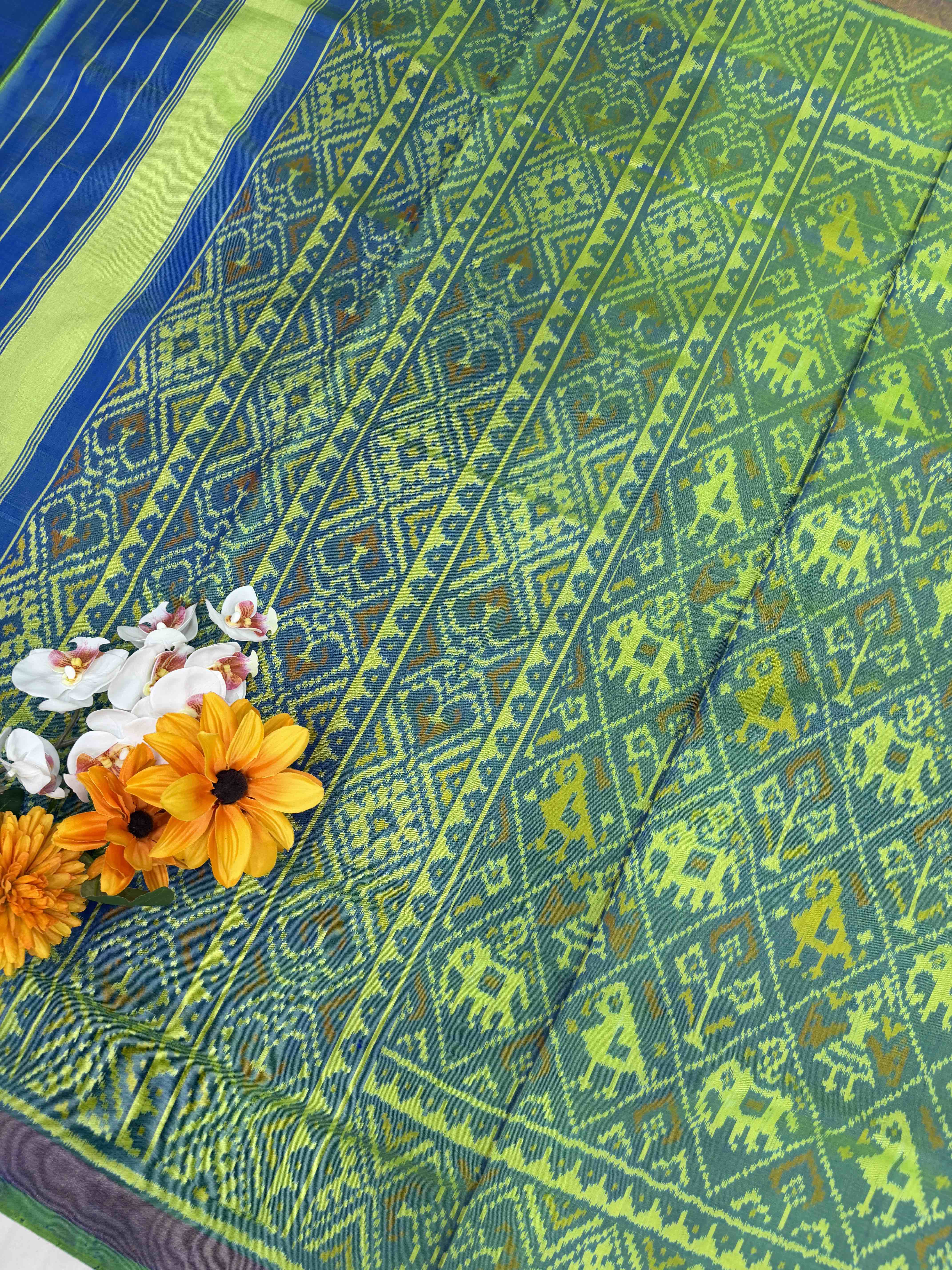 Light green & Blue shaded Narikunjar Patola Saree
