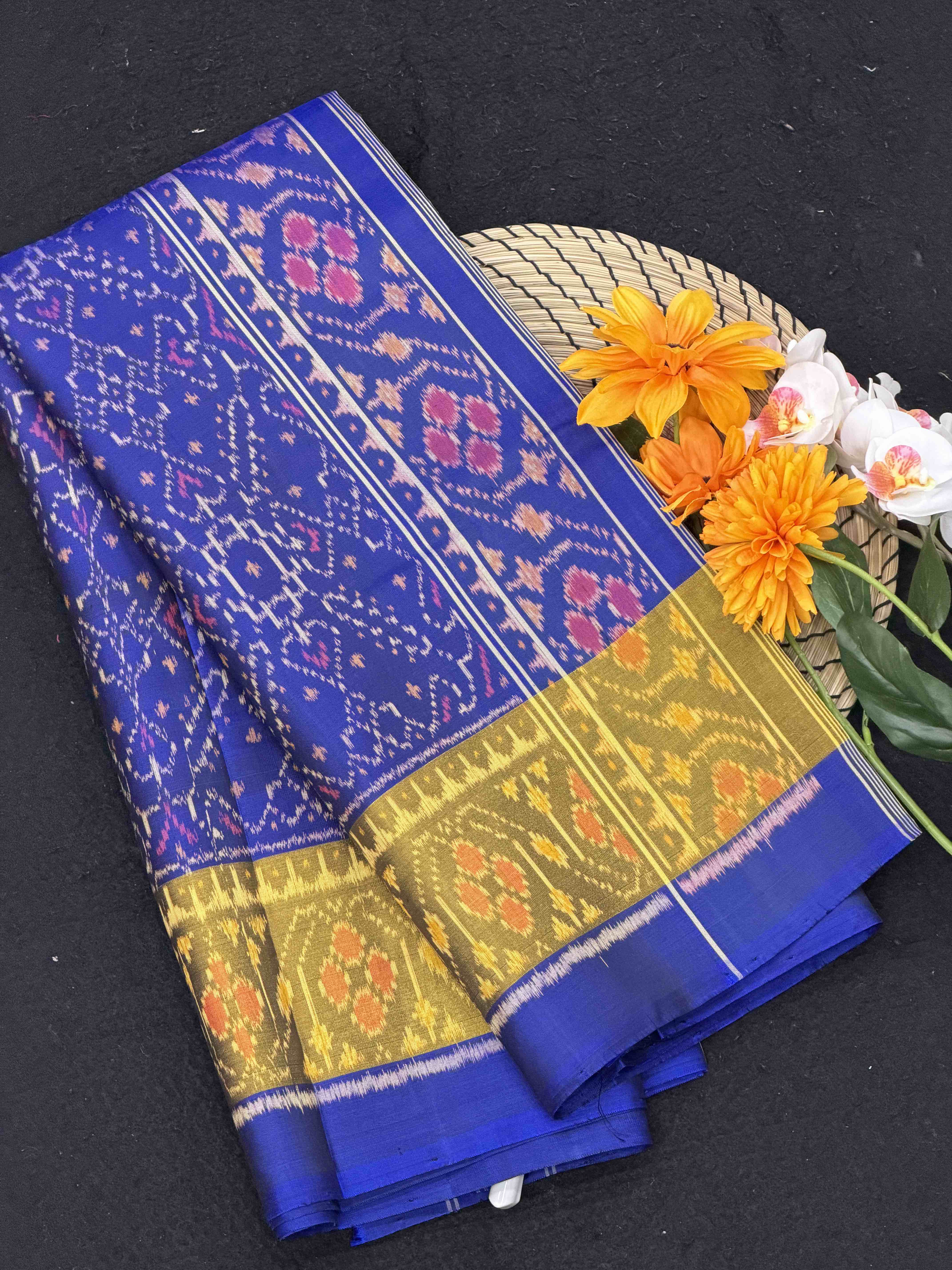 Blue manekchawk Rajkot Patola Saree