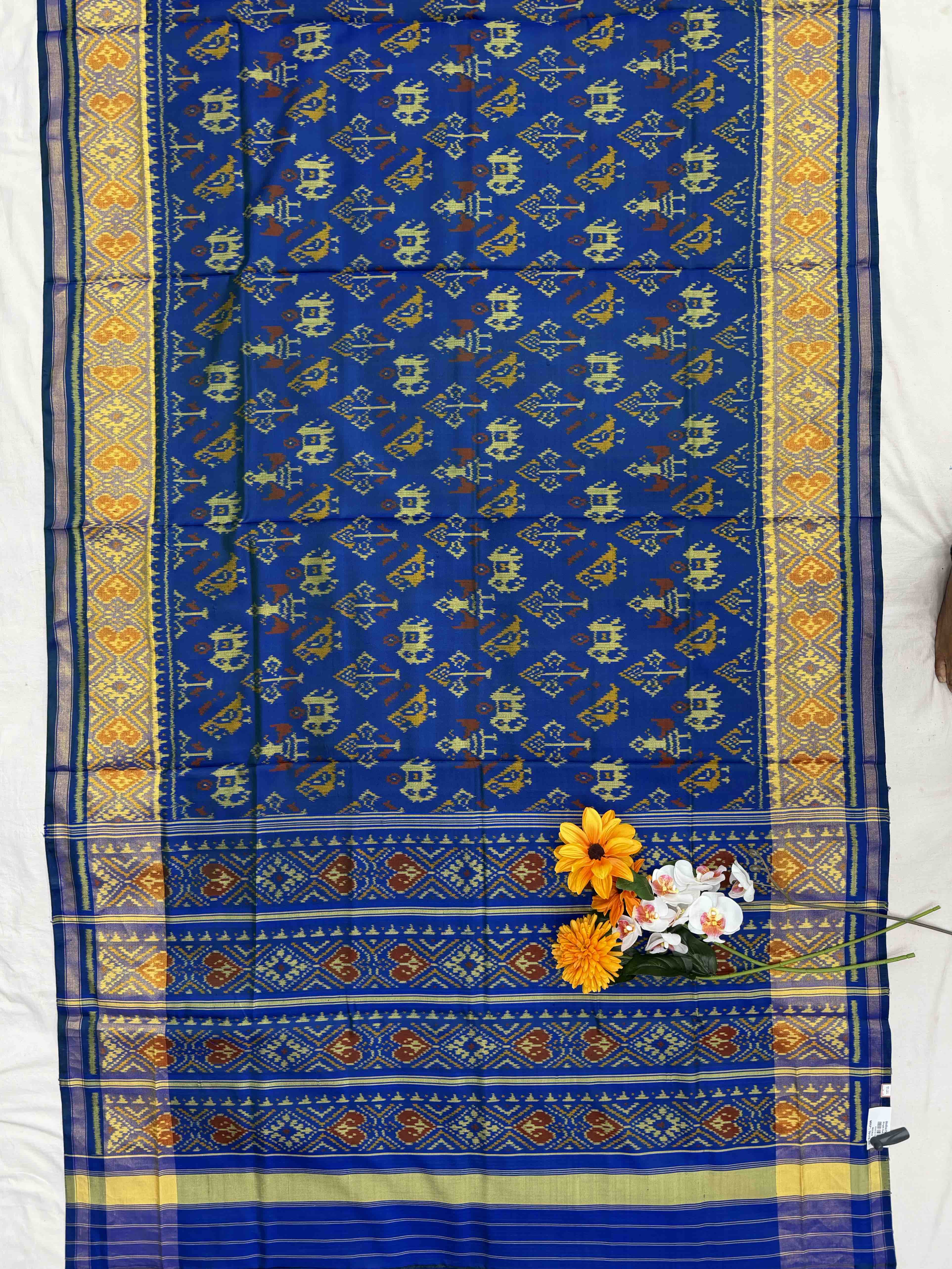 Peacock blue Rajkot Patola narikunj design
