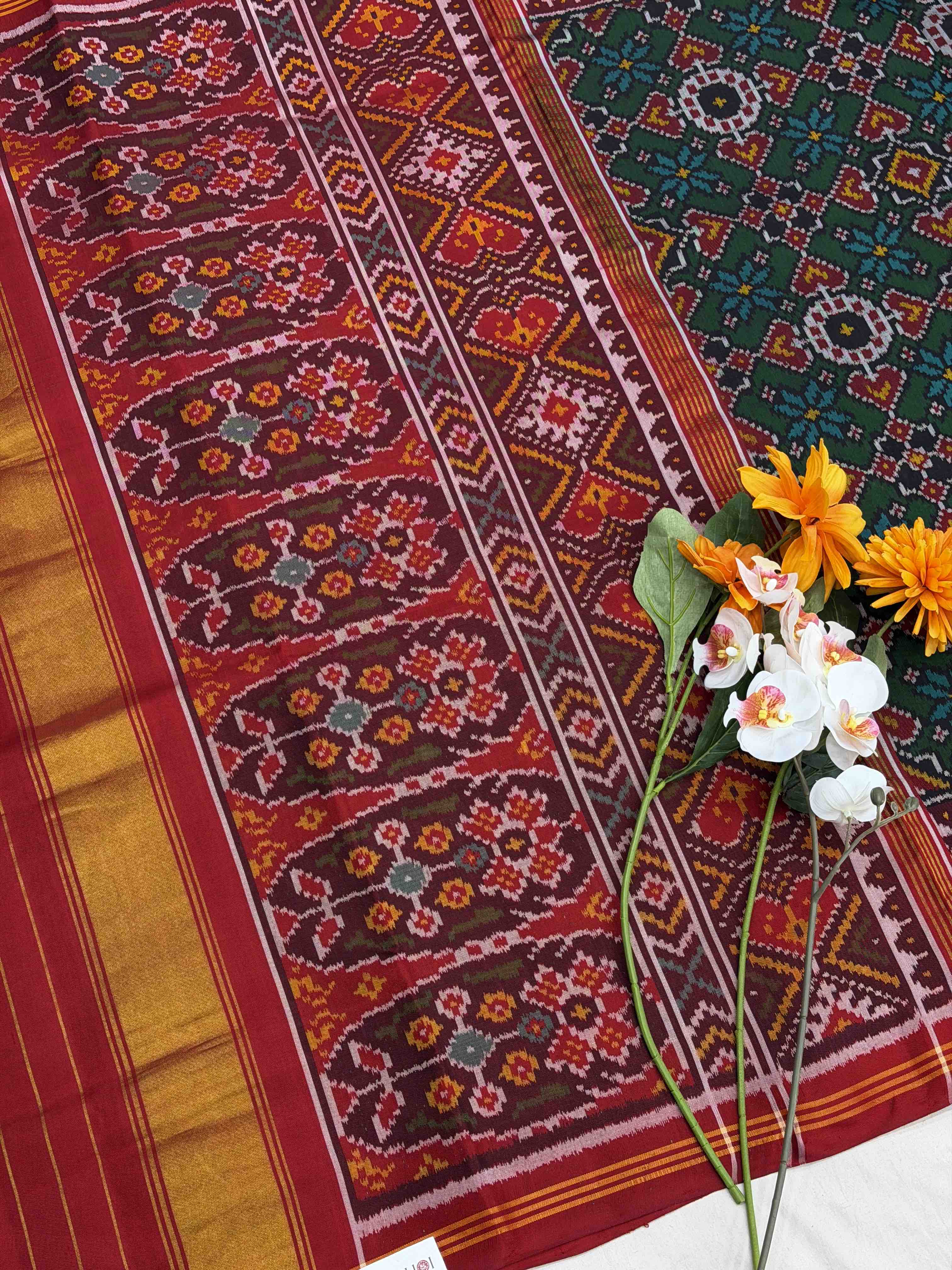Red & Green Manekchawk tissue Patola Saree