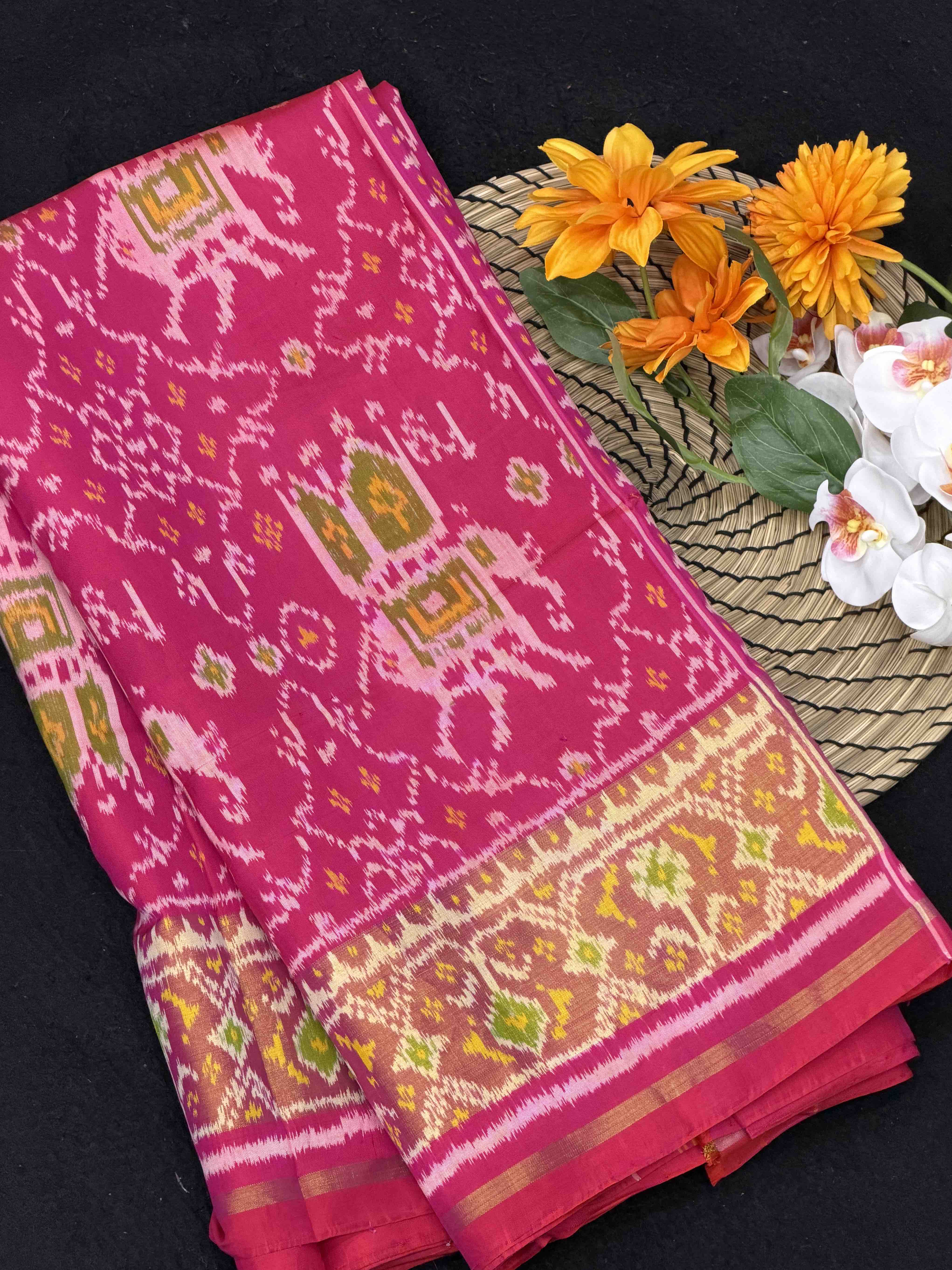 Glossy pink chhabdi Hathi rajkoti Patola Saree