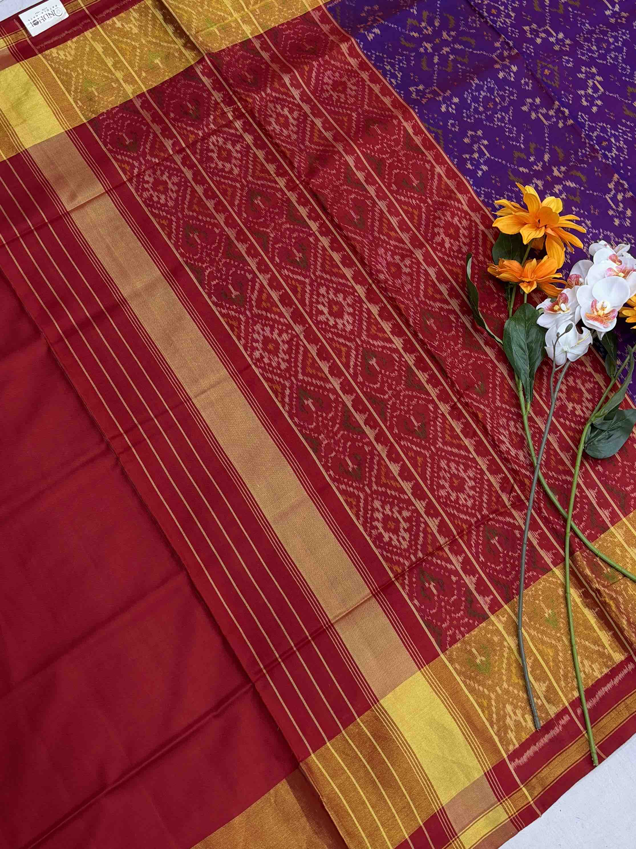 Red & purple navaratan shaded Rajkoti Patola