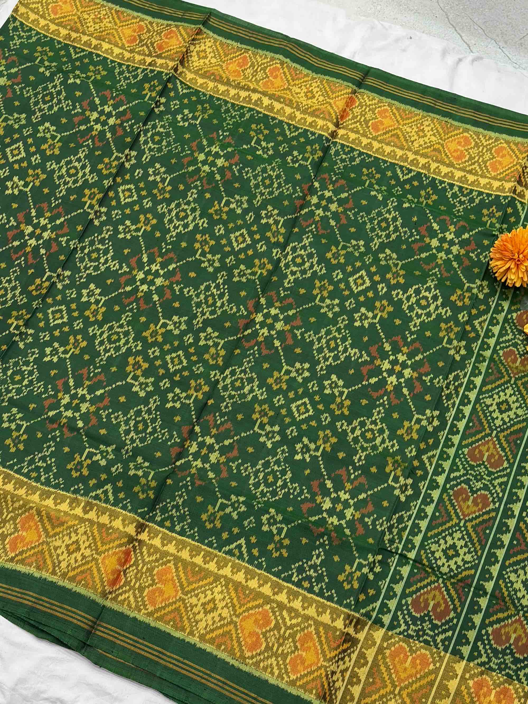 Green Navaratan tissue border patola saree