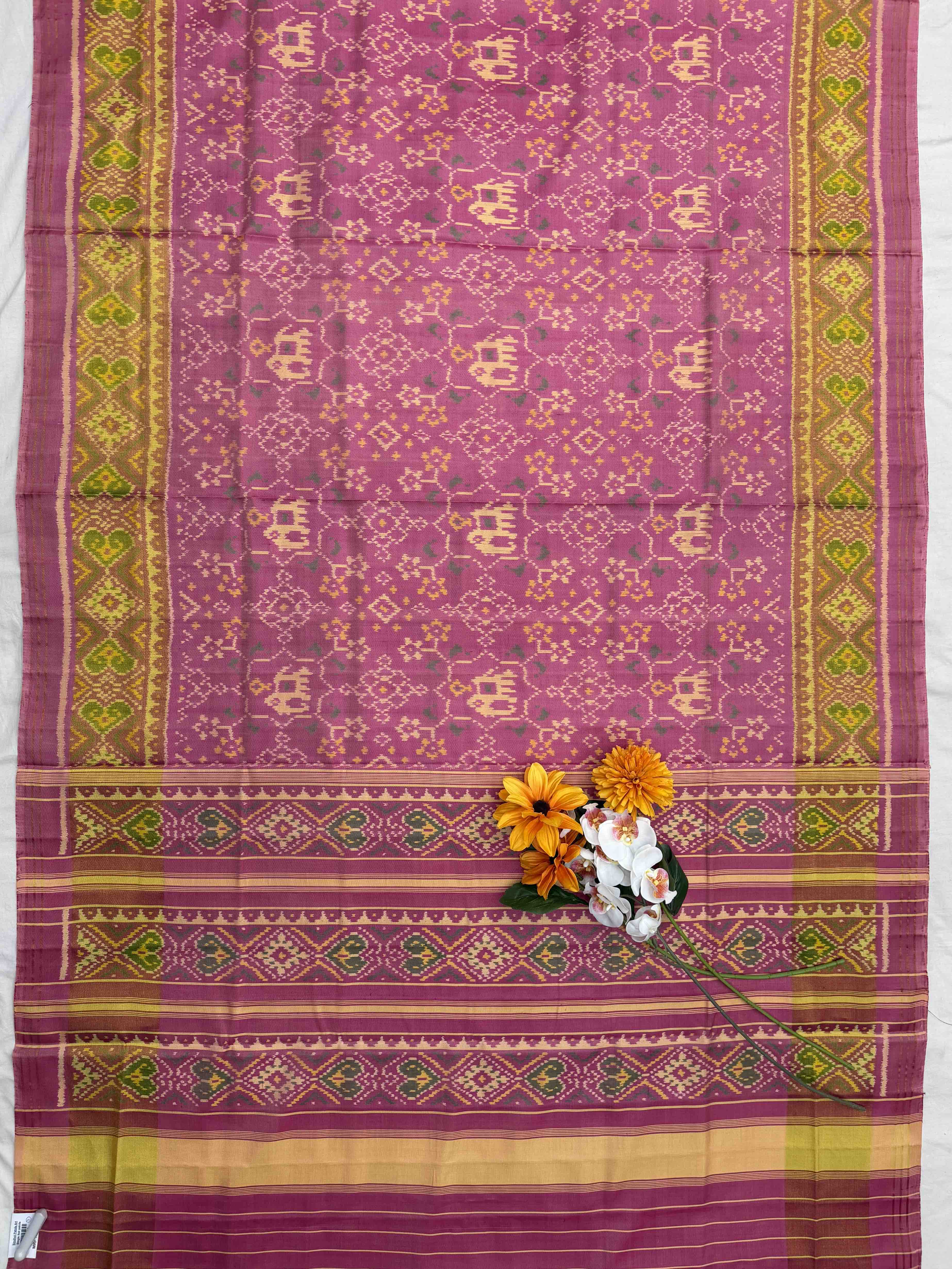Bany Pink navratan Hathi Rajkot Patola Saree