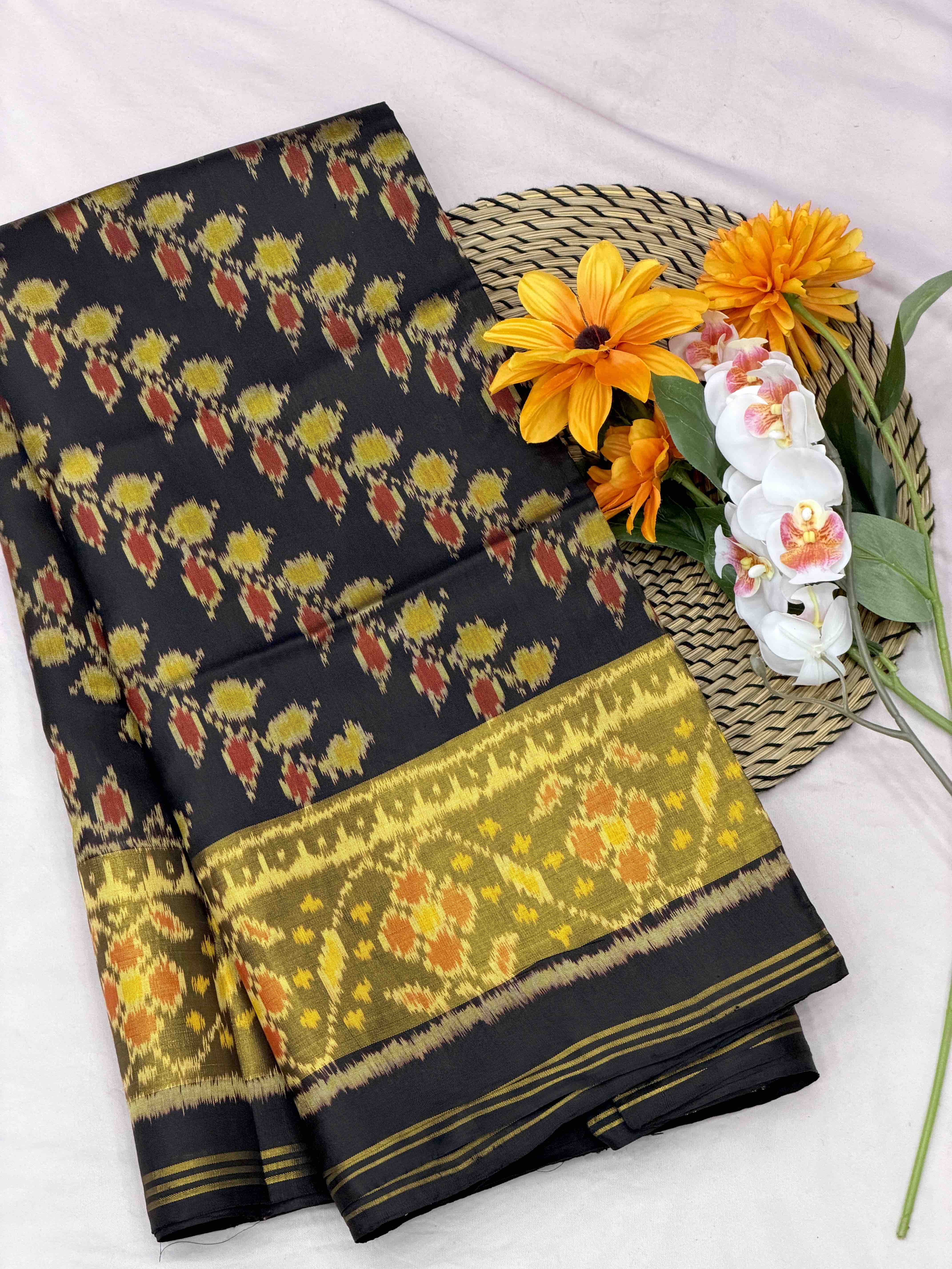 Black tissues border ambadal rajkot patola