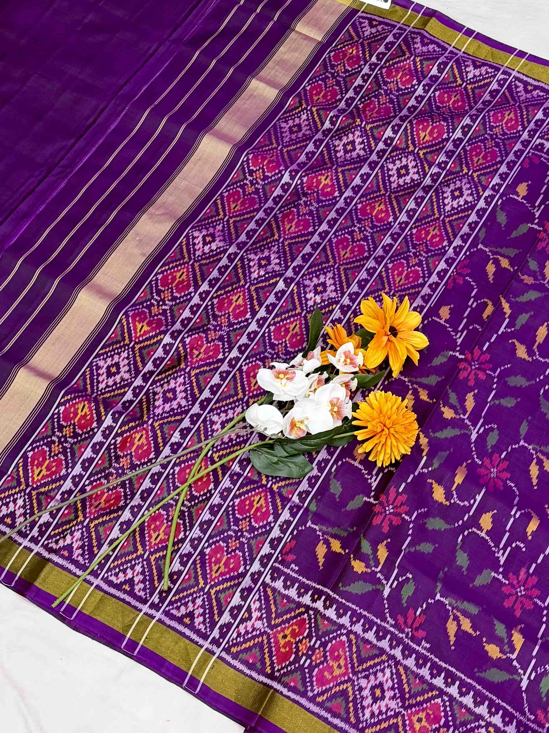 Purple creeper Design Rajkot Patola Saree