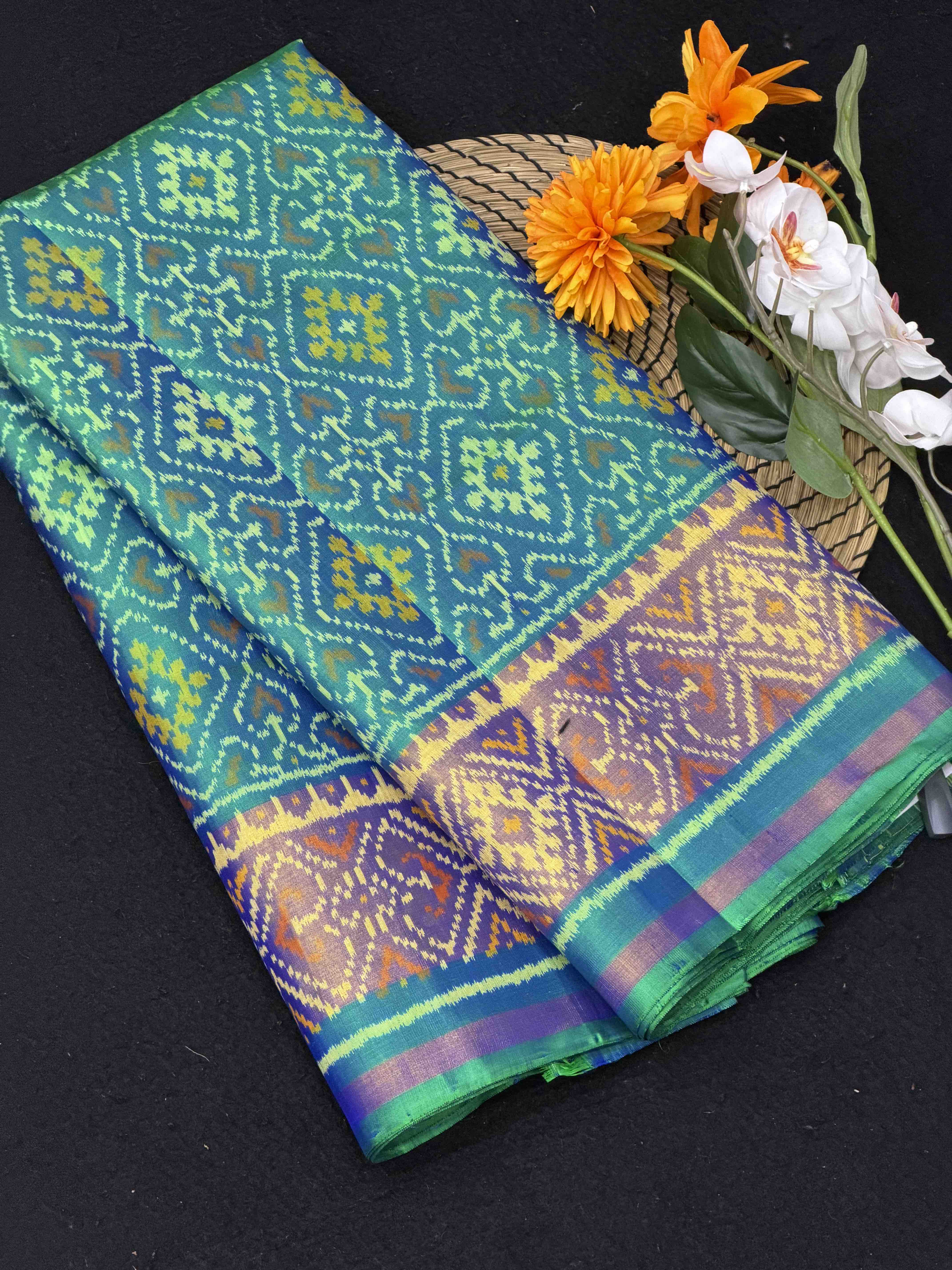 Emerald & peacock shaded Panchanda Rajkot Patola Saree