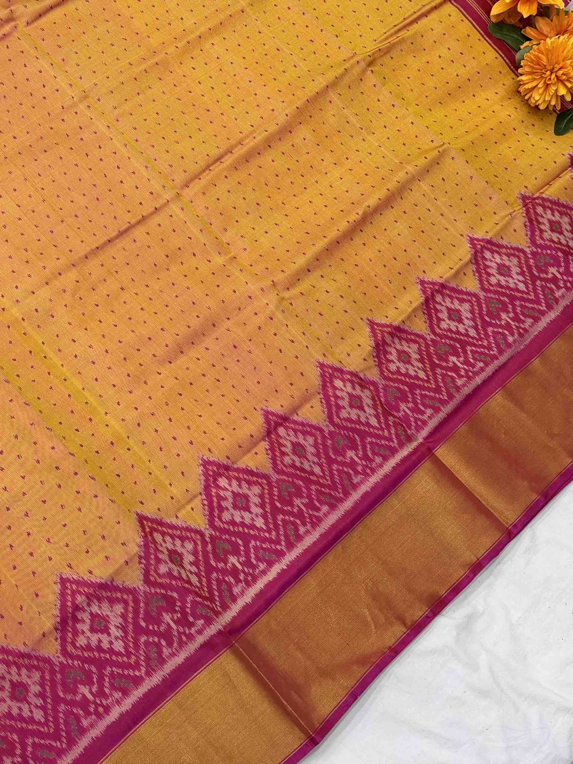 Pink & peach butti & skirt border Rajkot Patola Saree