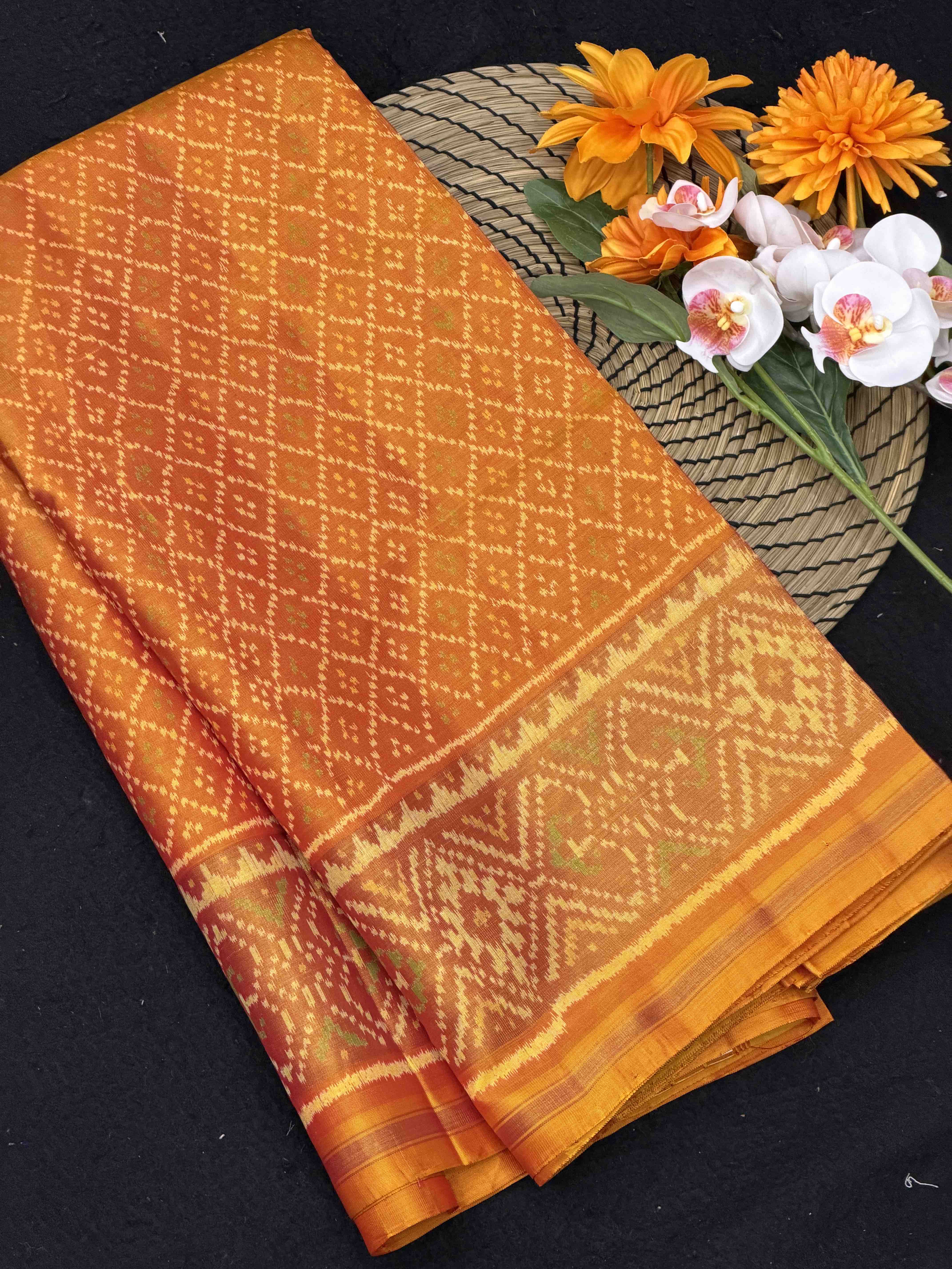 Golden Daliyabhat Rajkot Patola Saree - Handwoven Single Ikat Ethnic Wear