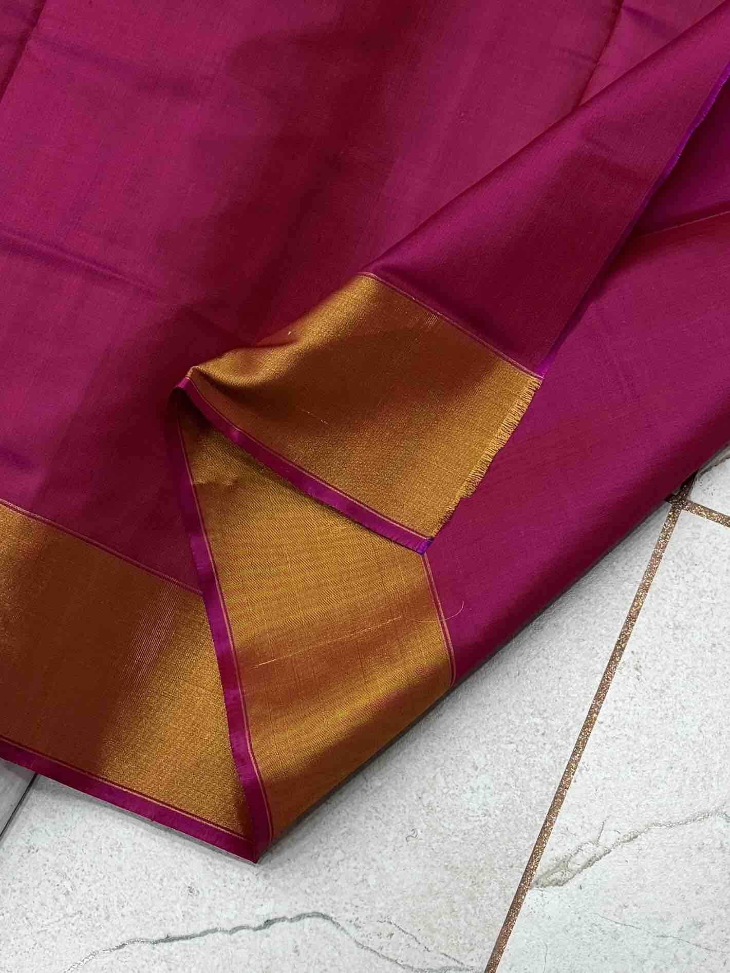 Traditional Wine Pink Rajkot Patola Saree - Handwoven Single Ikat