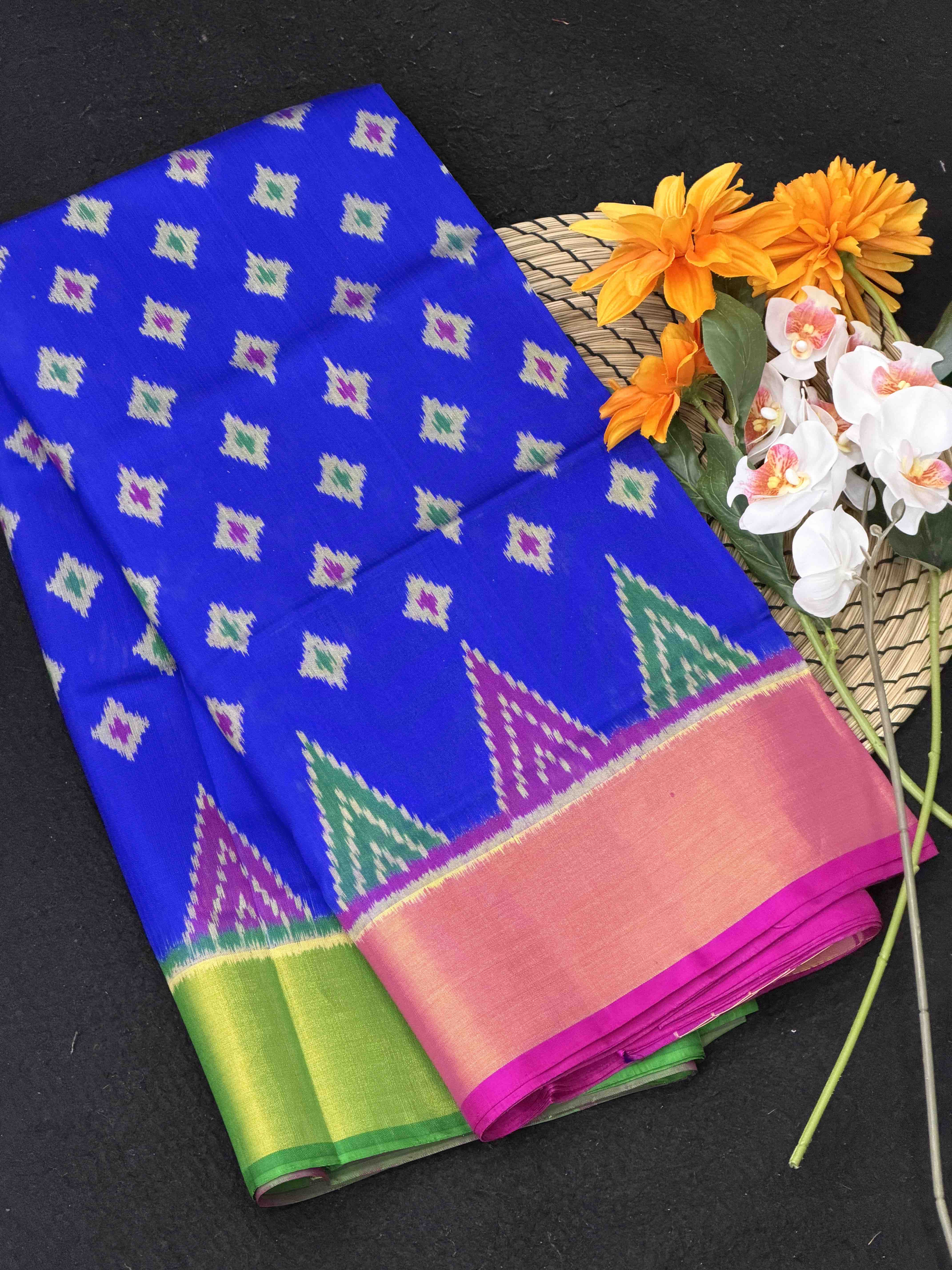Ganga jamuna pink & green border with Blue big dot desing rajkot patola saree