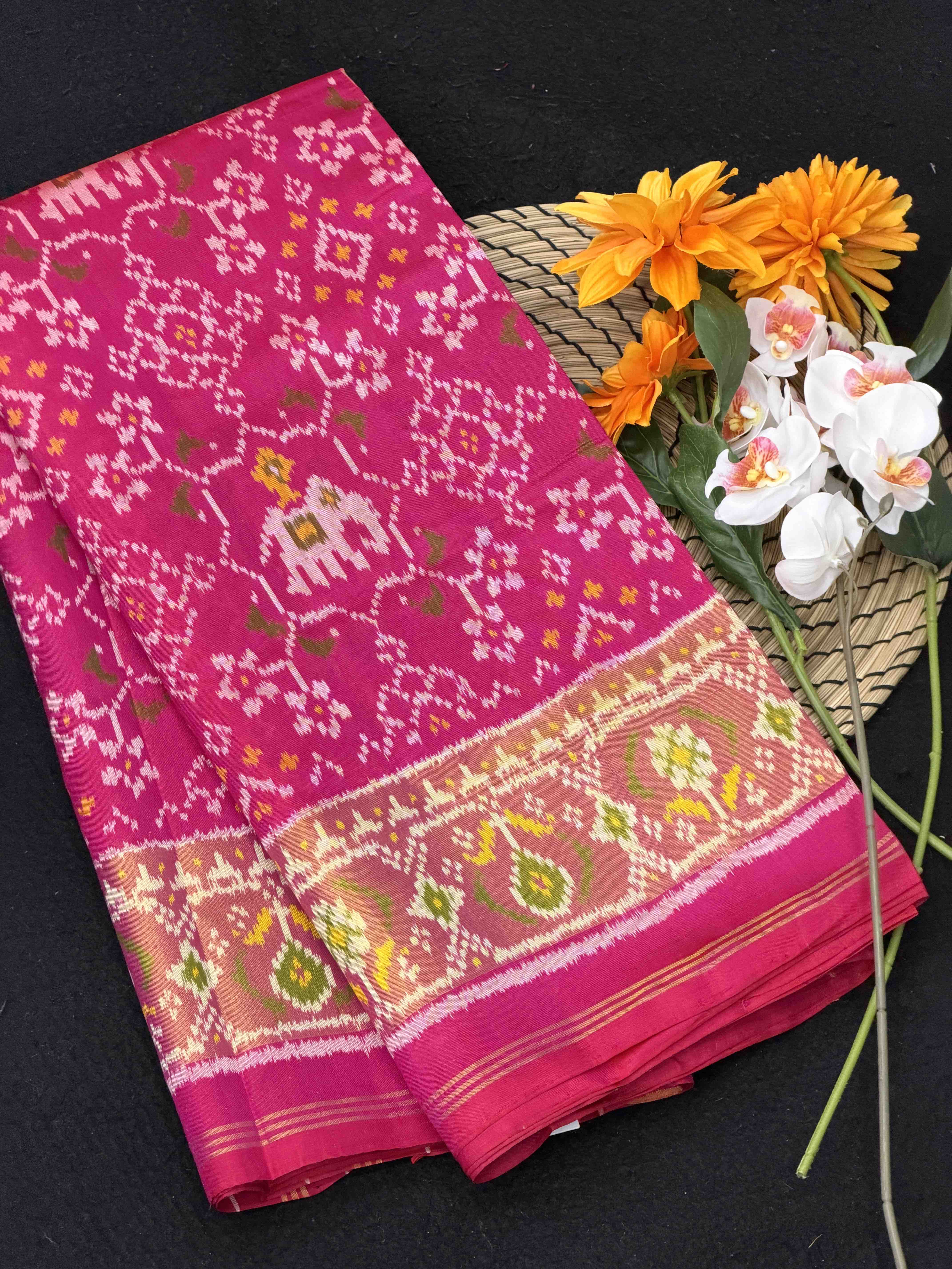 Pink tissue border navartan with Hathi Patola Saree