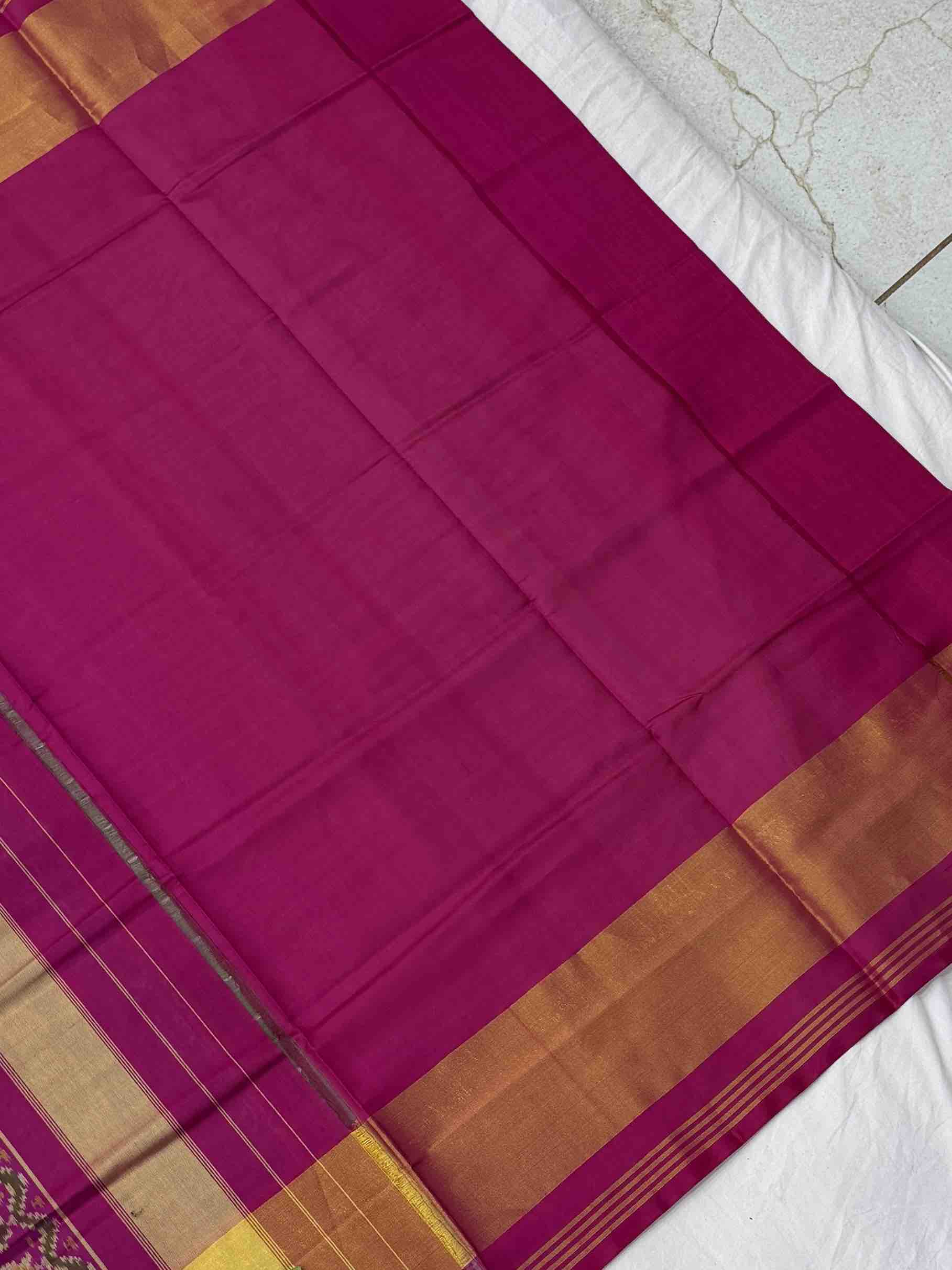 Teal & Pink shaded Manekchawk Rajkot Patola Saree