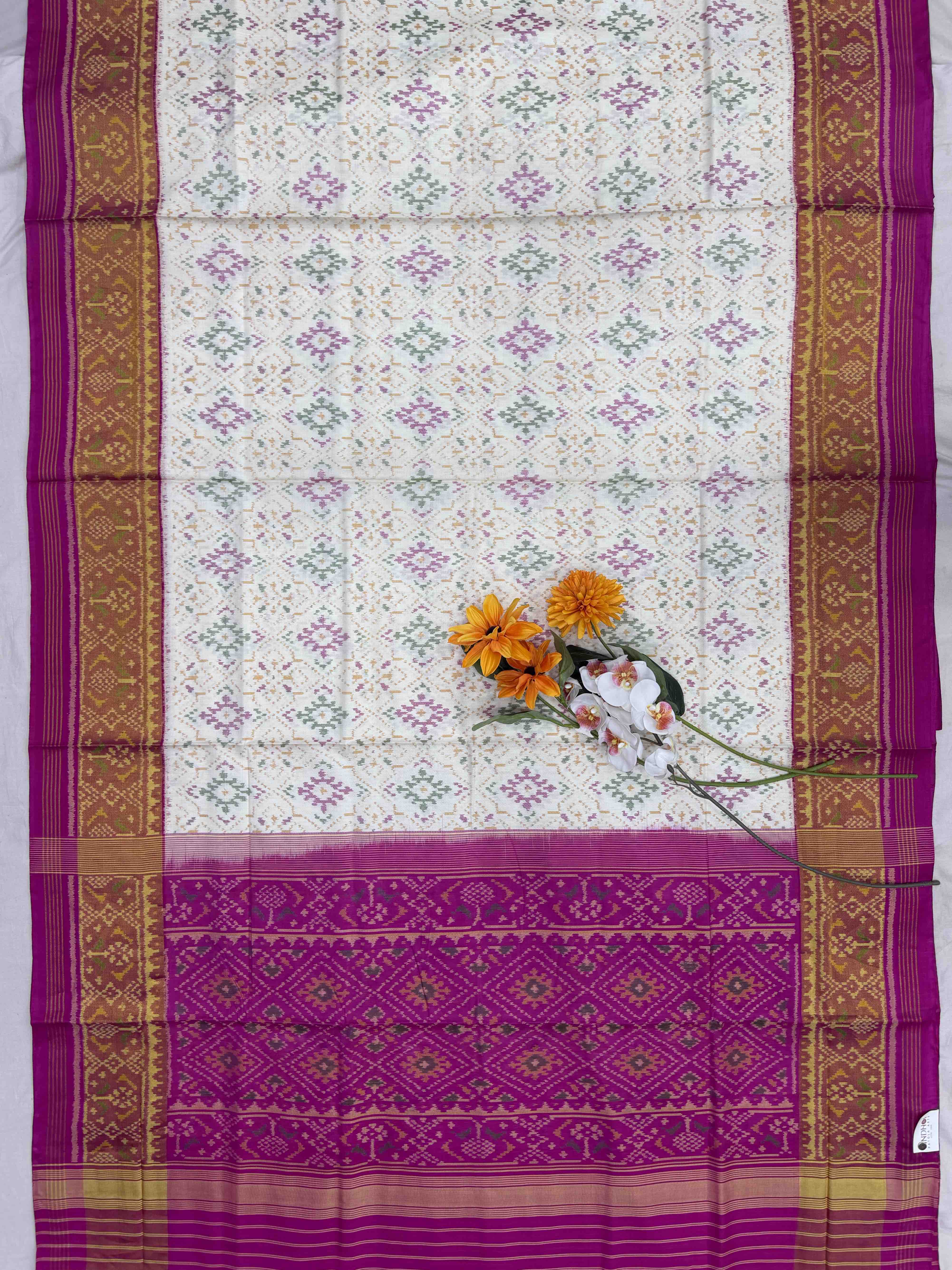 Pink & off white Panchanda Rajkot Patola Saree