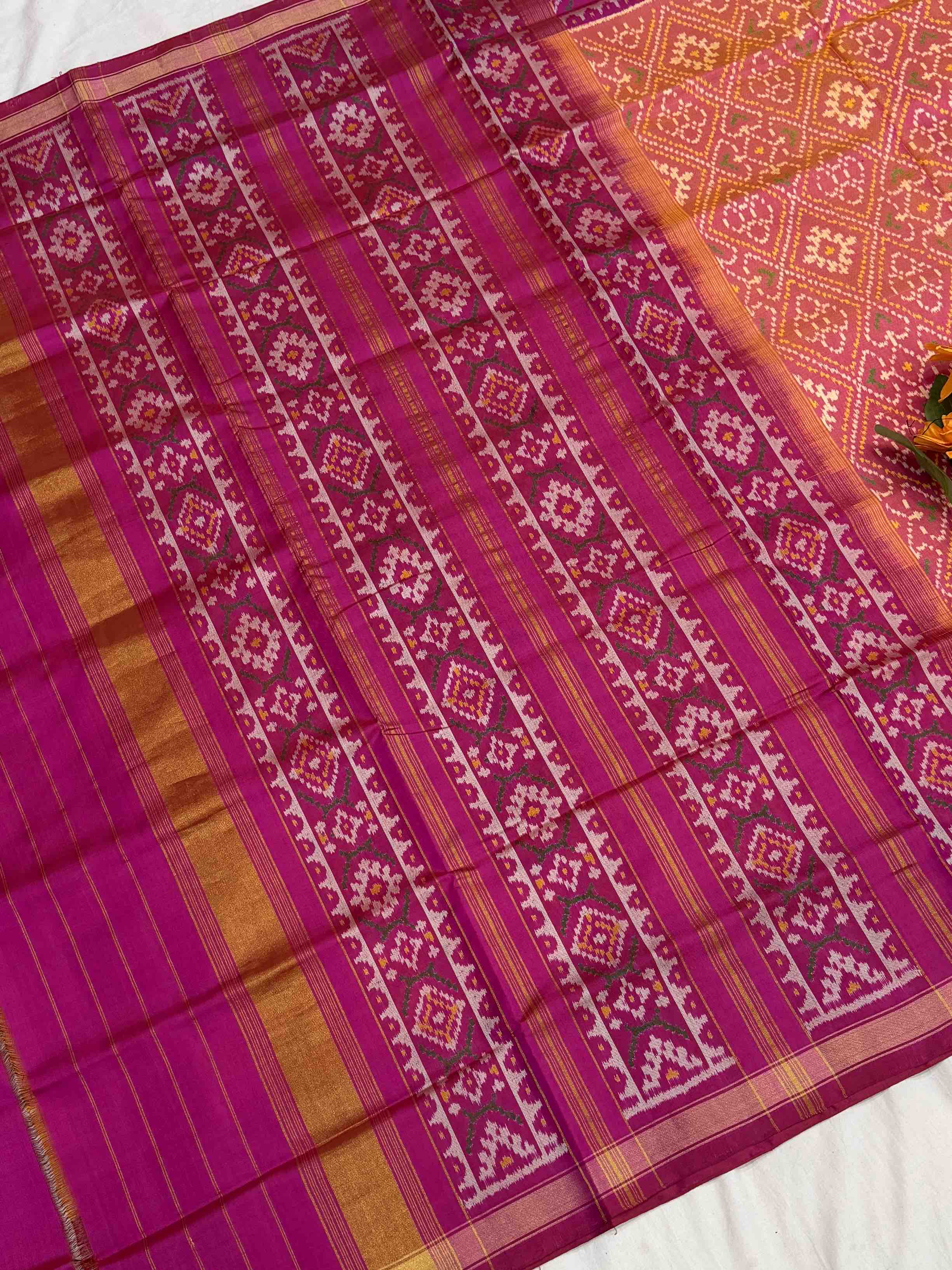 Magenta pink & Peach panchanda small border patola saree
