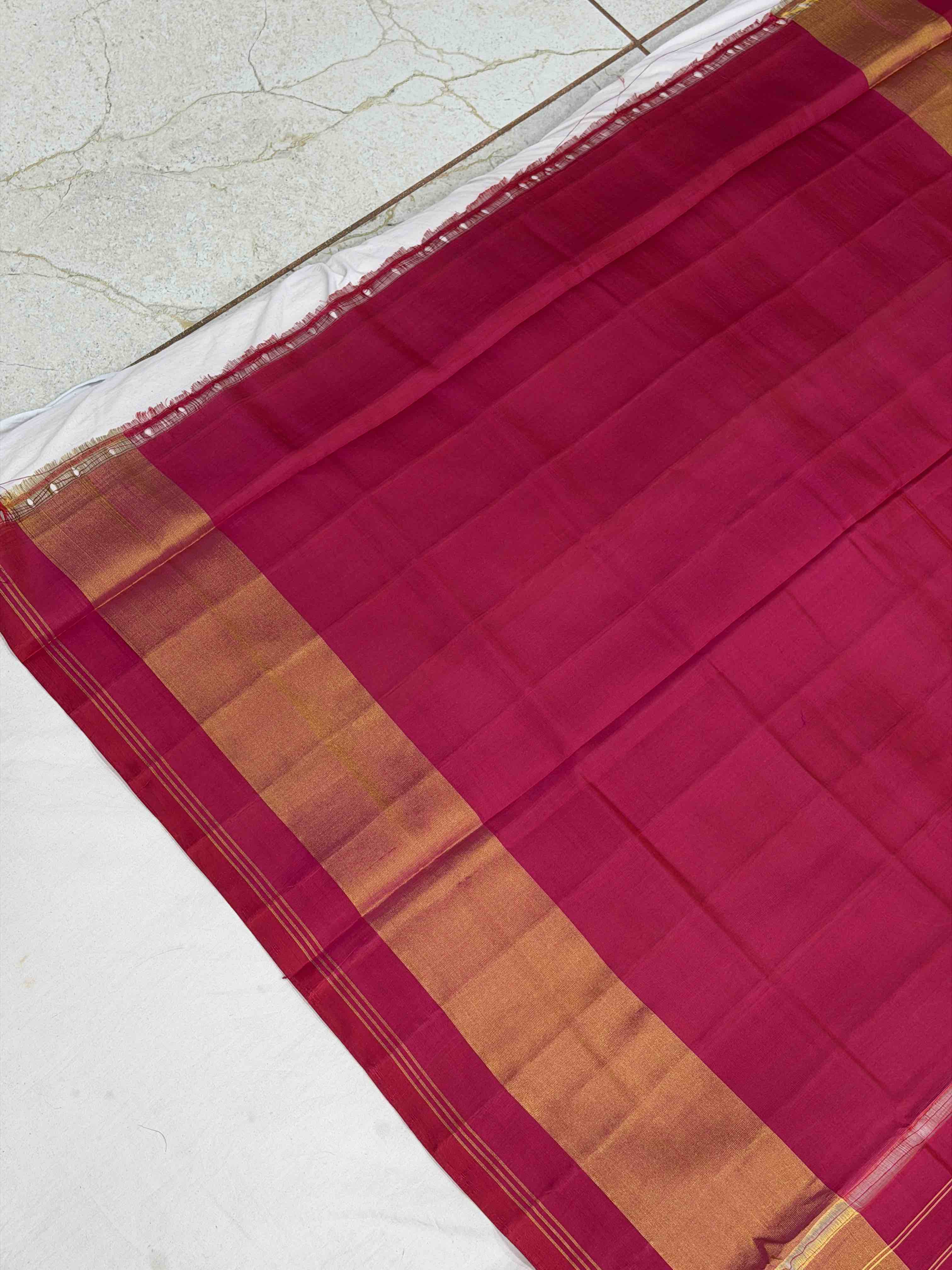 Pink zigzag skirt border Rajkot Patola Saree