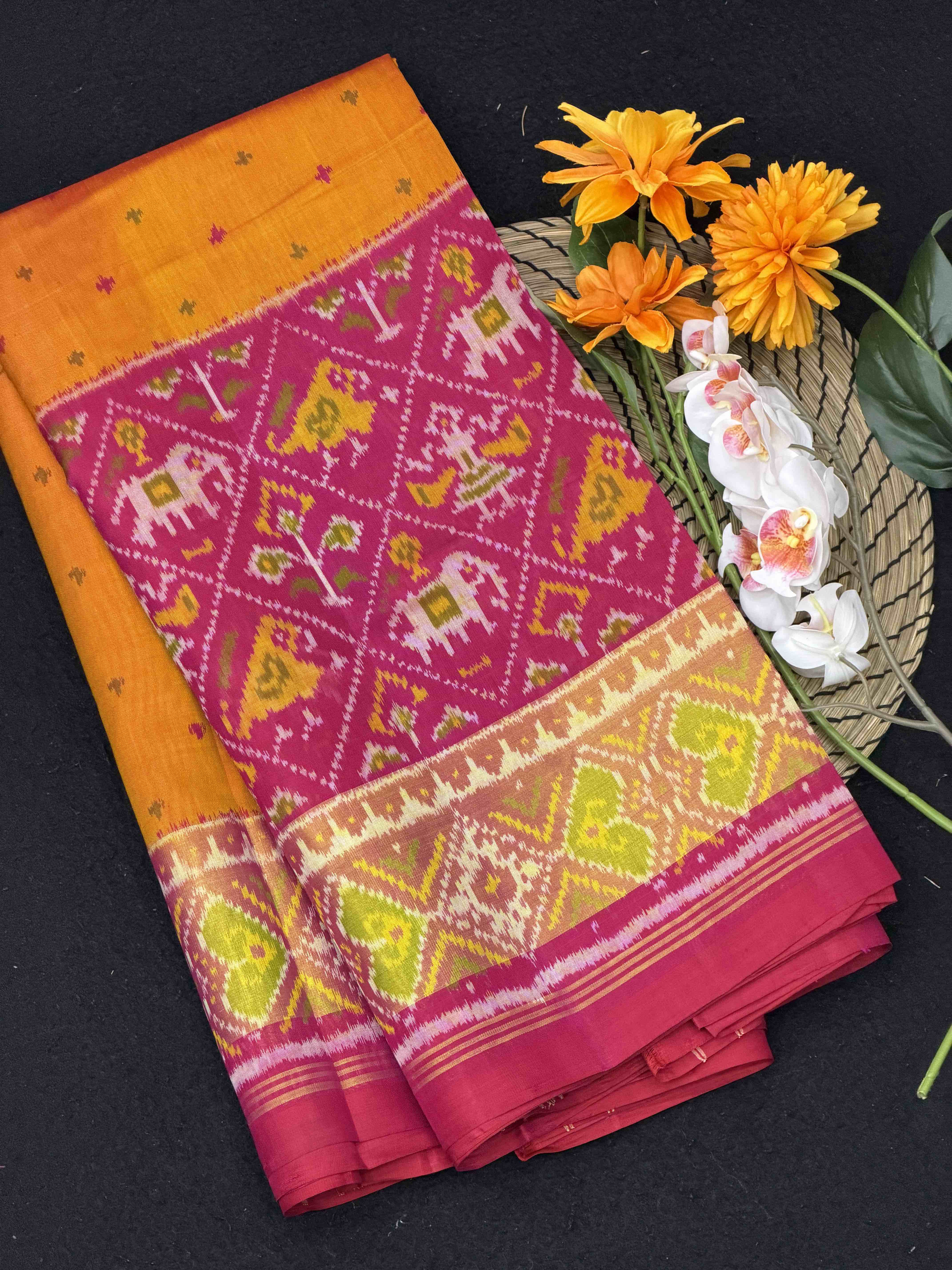 Pink & Musterd Skirt border Rajkot Patola Saree