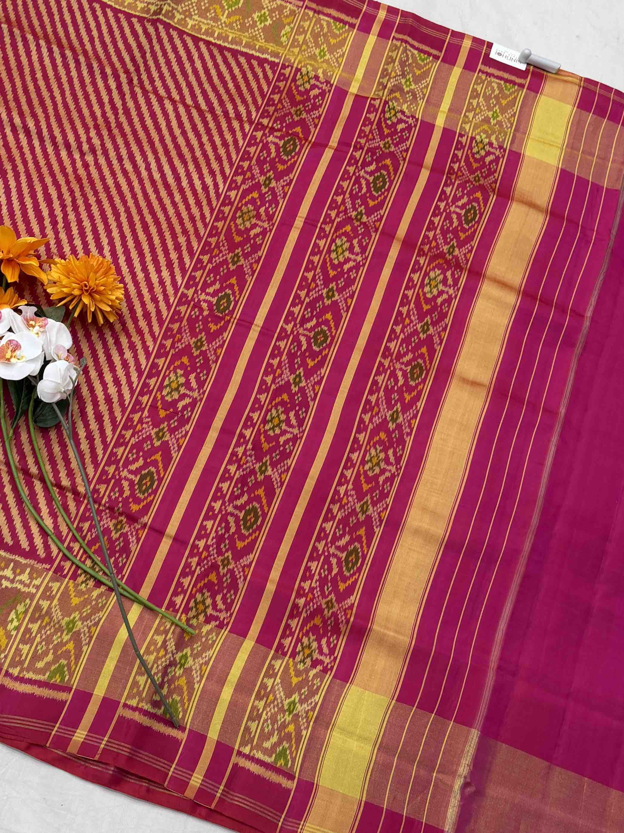 Pink Tissue Border laheriya pattern Rajkot Patola Saree