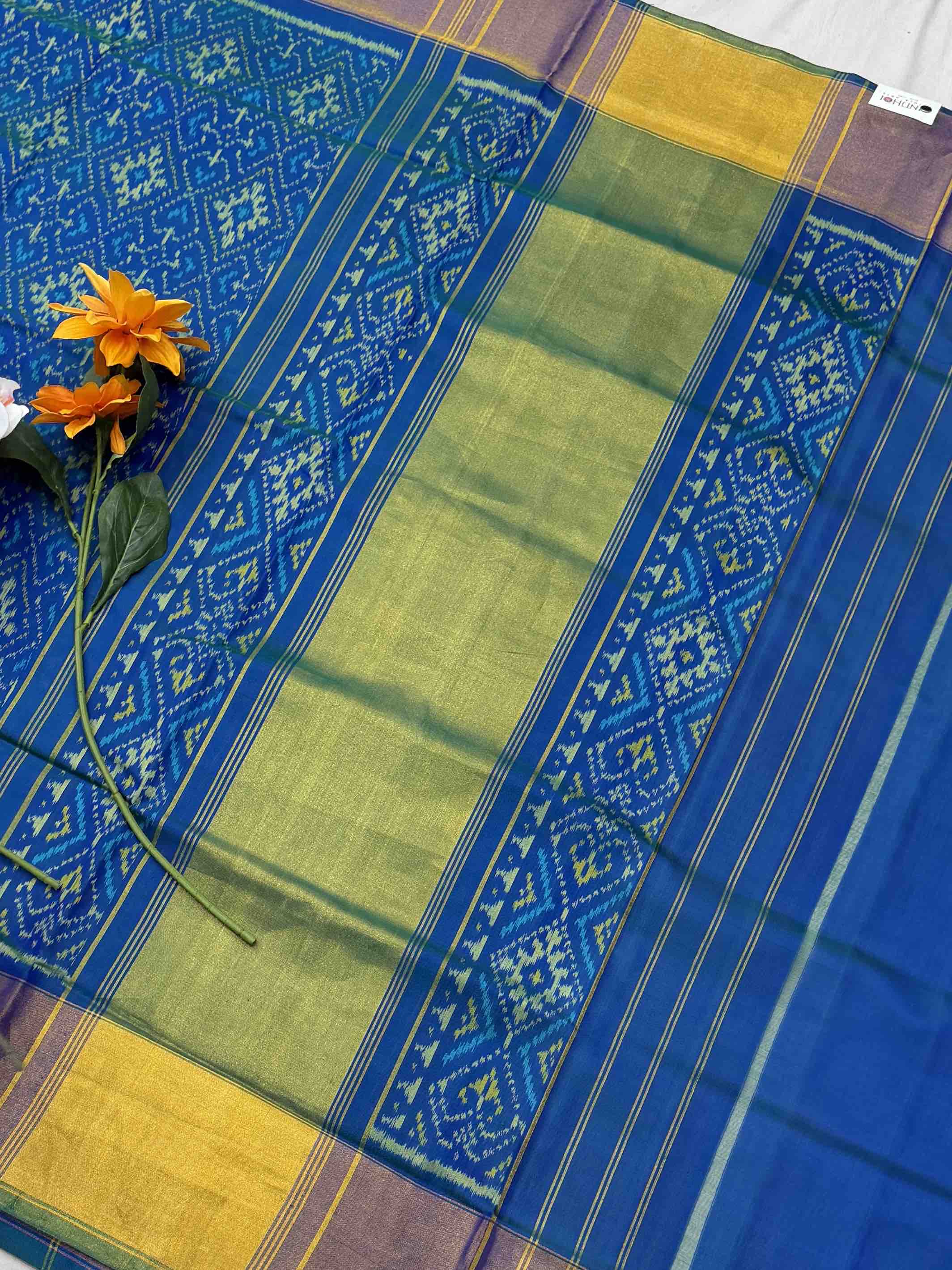 Peacock Blue Broad tissue border Rajkot Patola Saree