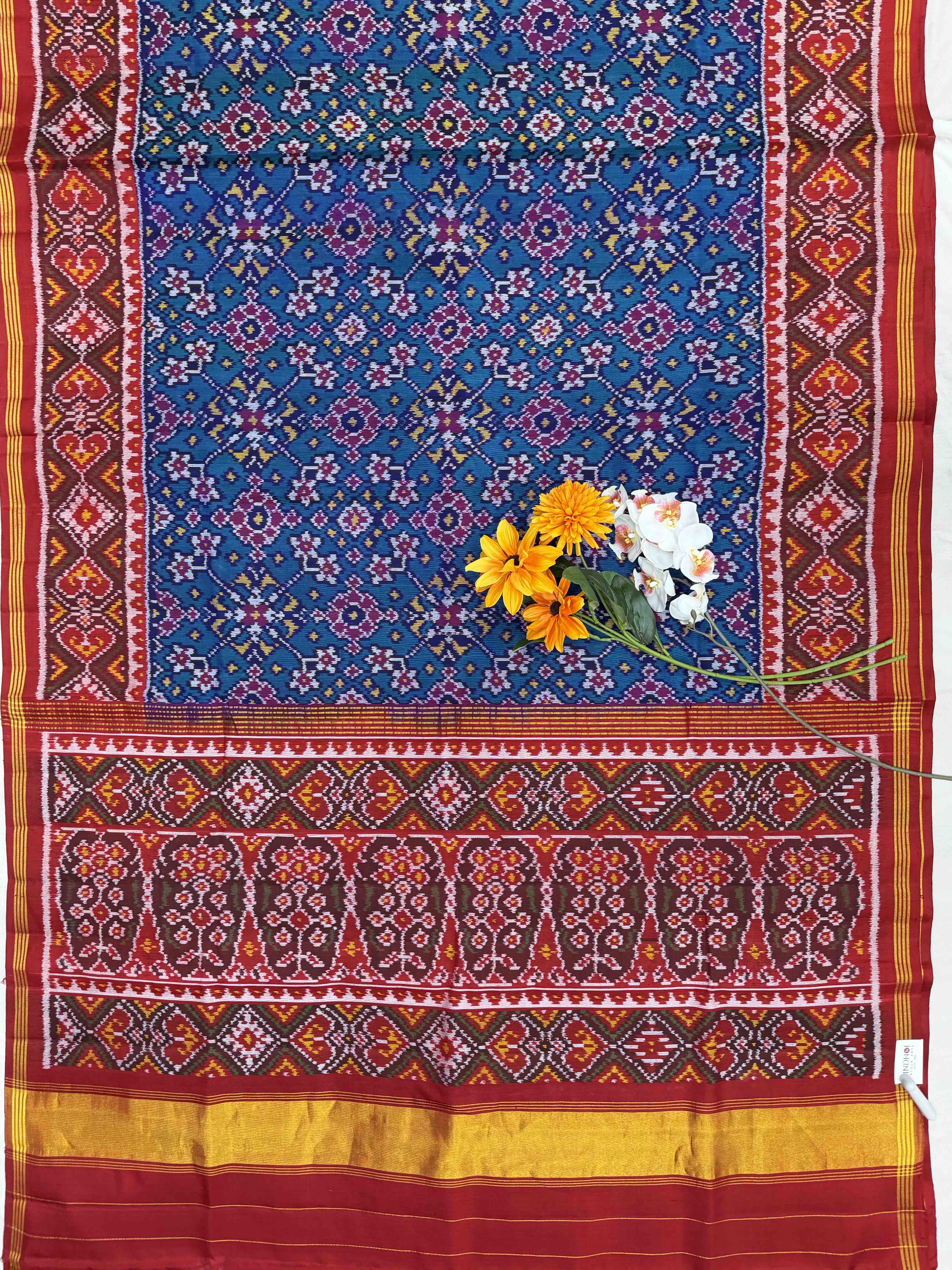 Red & peacock Blue Navaratan Single ikat Patan Patola